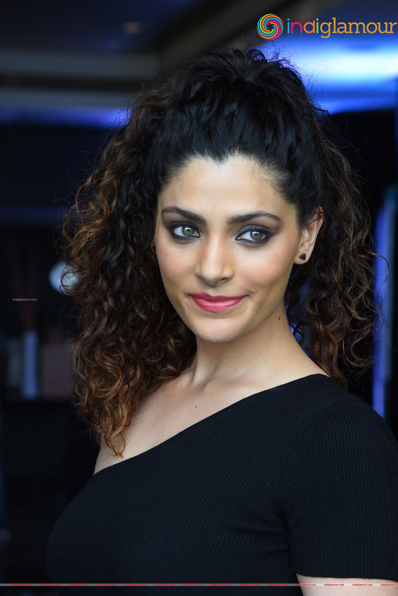 Saiyami Kher Actress hd photo