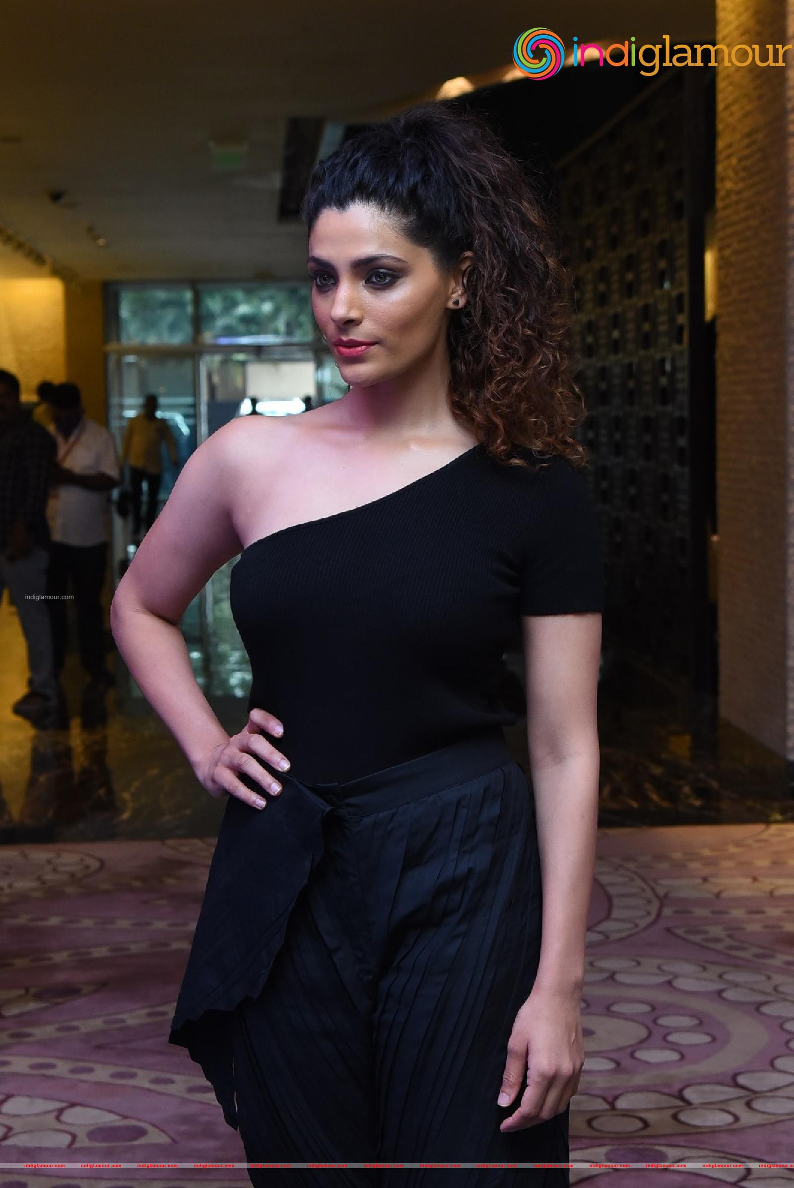 Saiyami Kher Actress hd photo