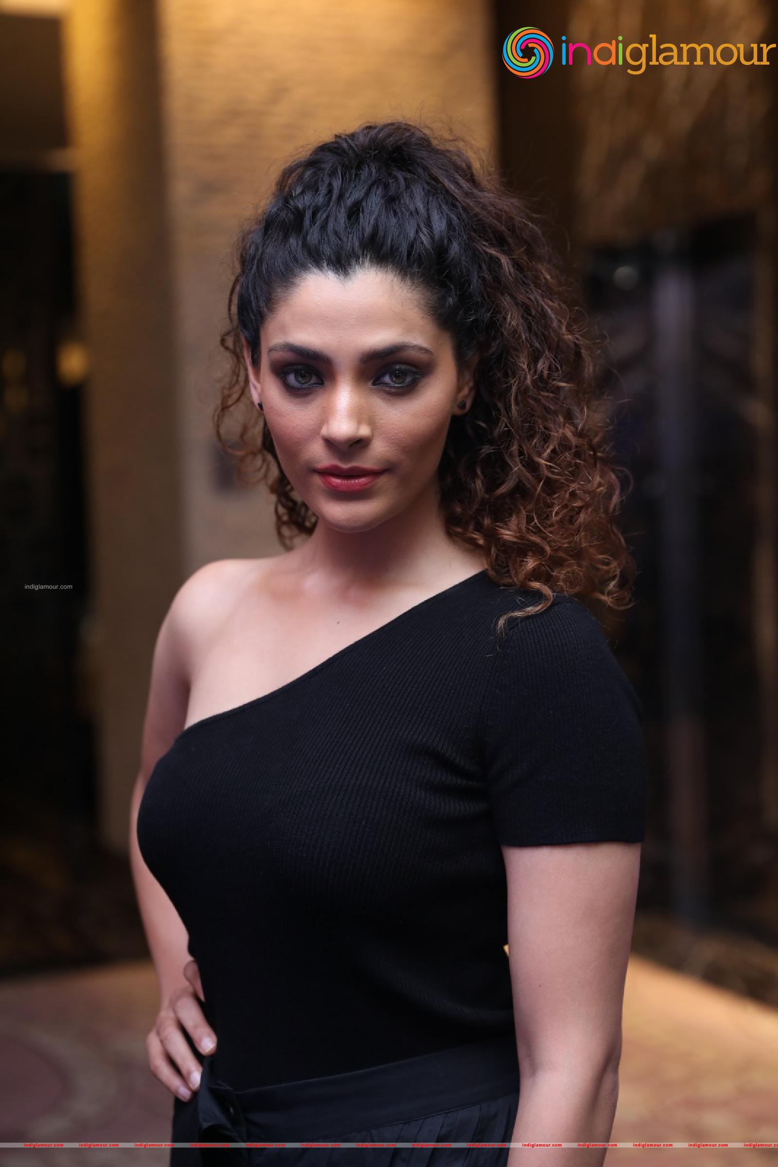 Saiyami Kher Actress hd photo