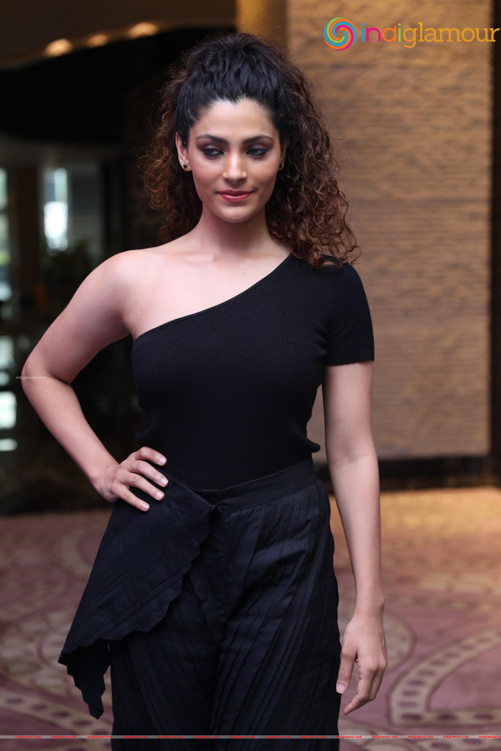 Saiyami Kher Actress hd photo
