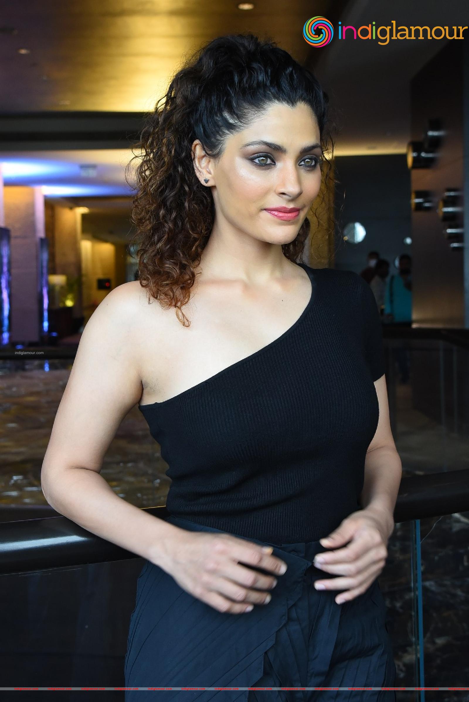 Saiyami Kher Actress hd photo