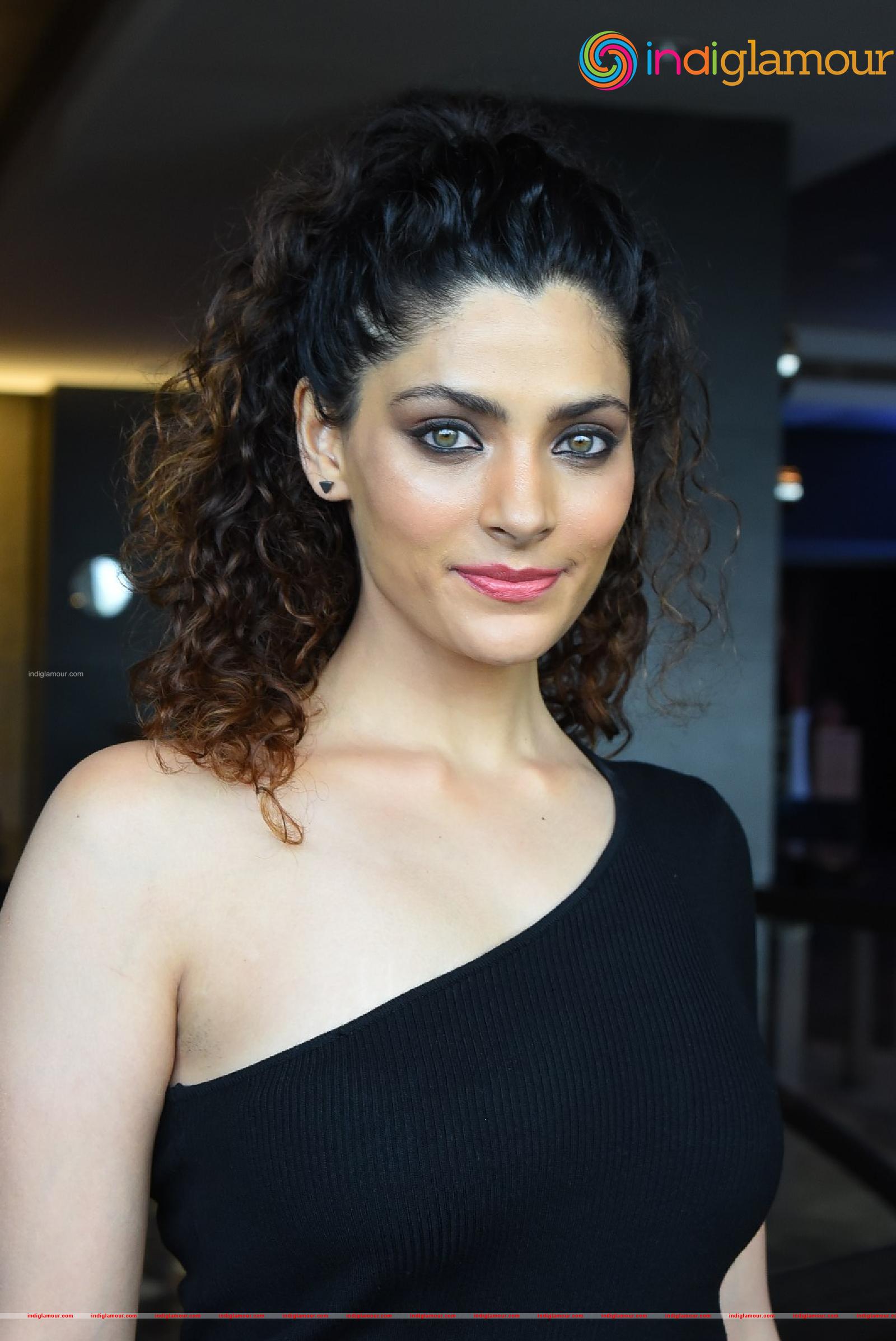 Saiyami Kher Actress hd photo