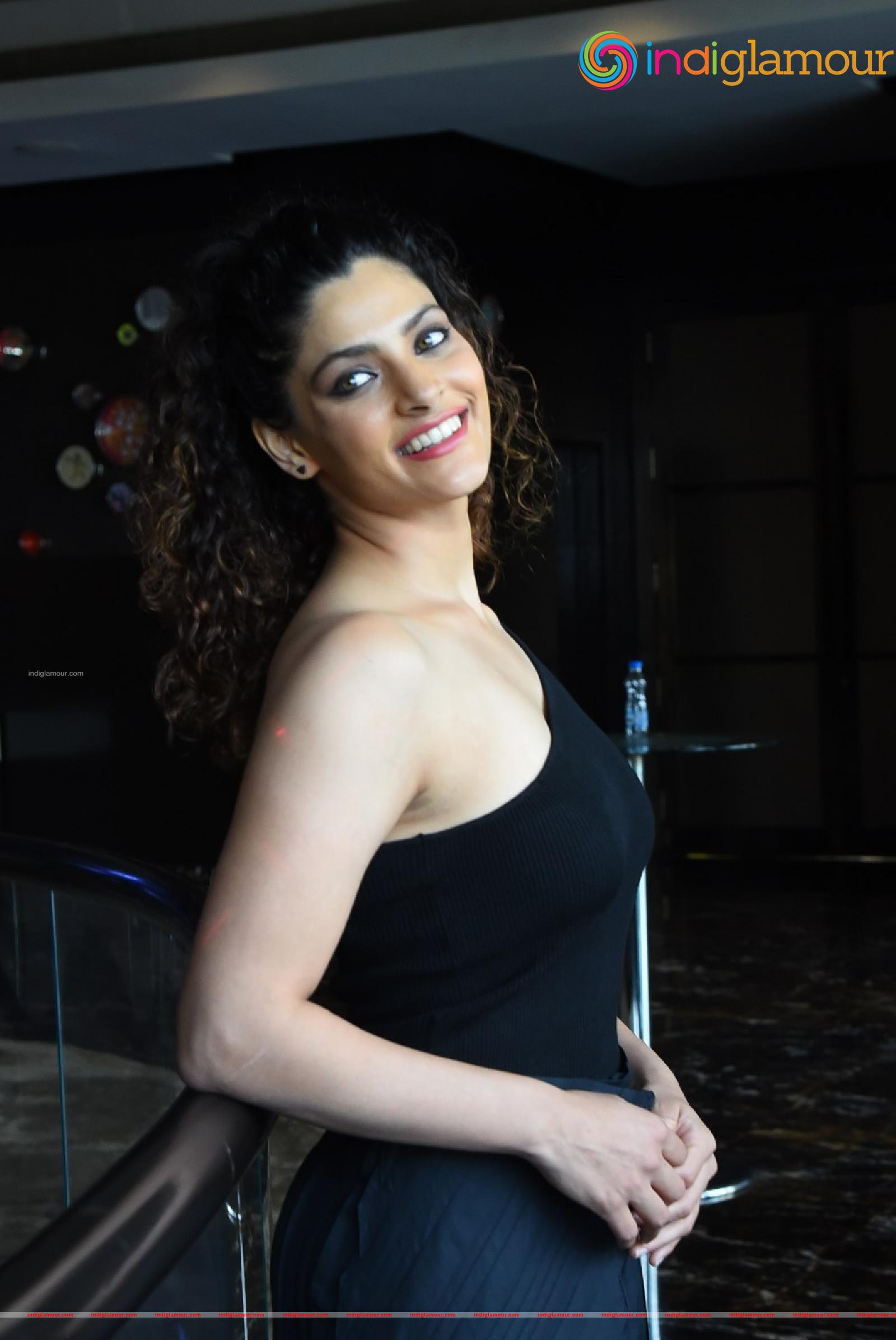 Saiyami Kher Actress hd photo