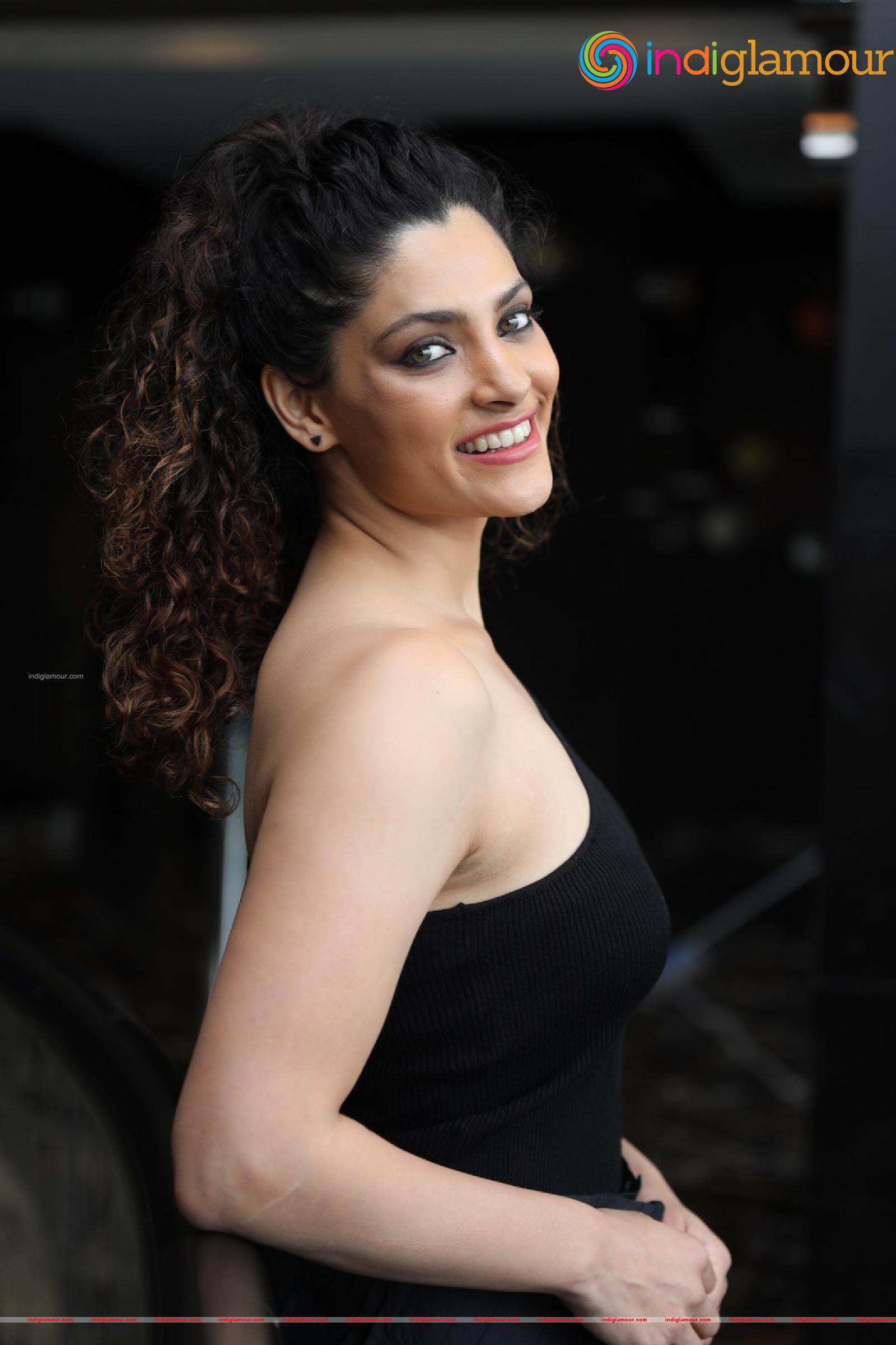 Saiyami Kher Actress hd photo