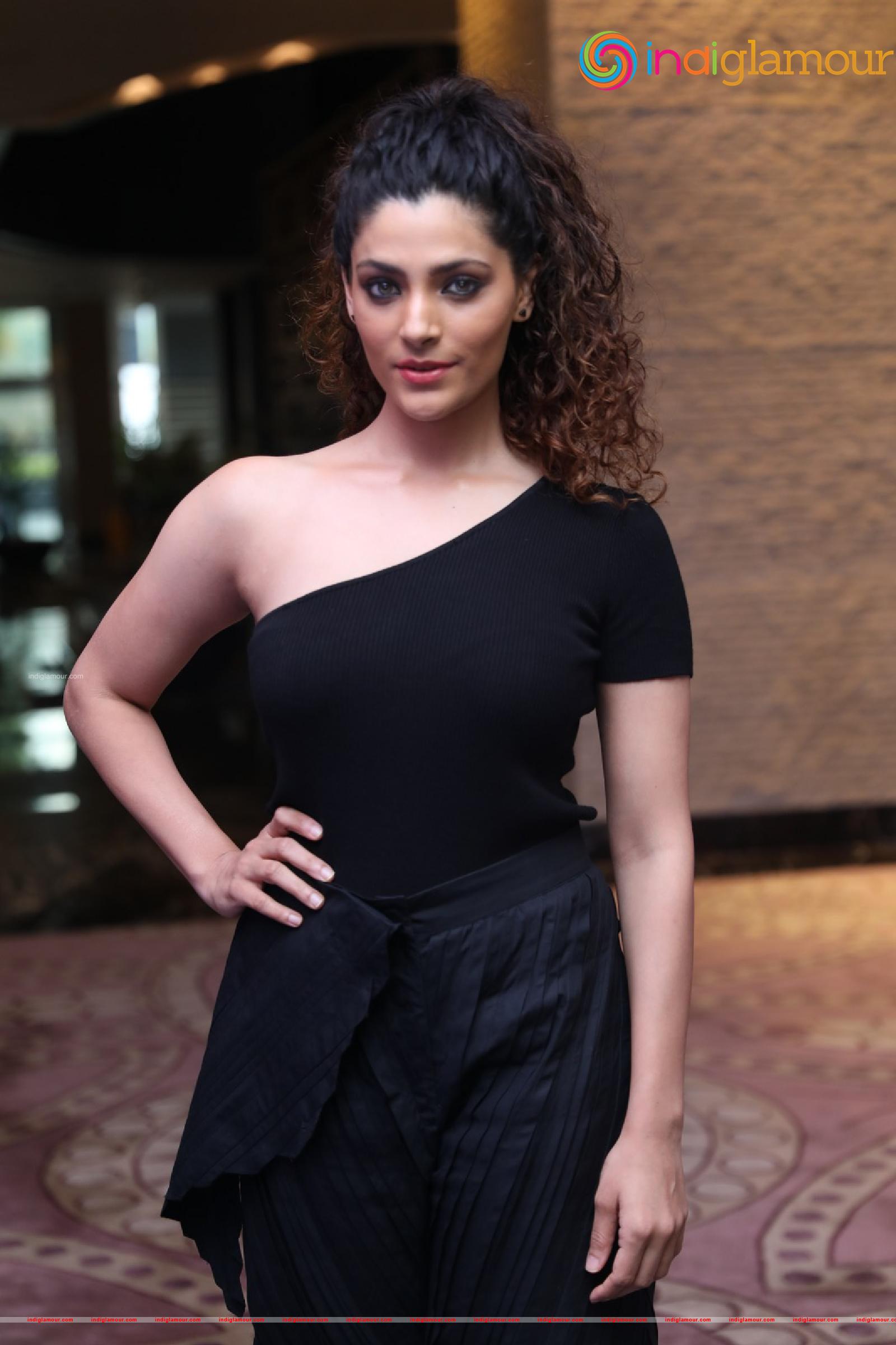 Saiyami Kher Actress hd photo