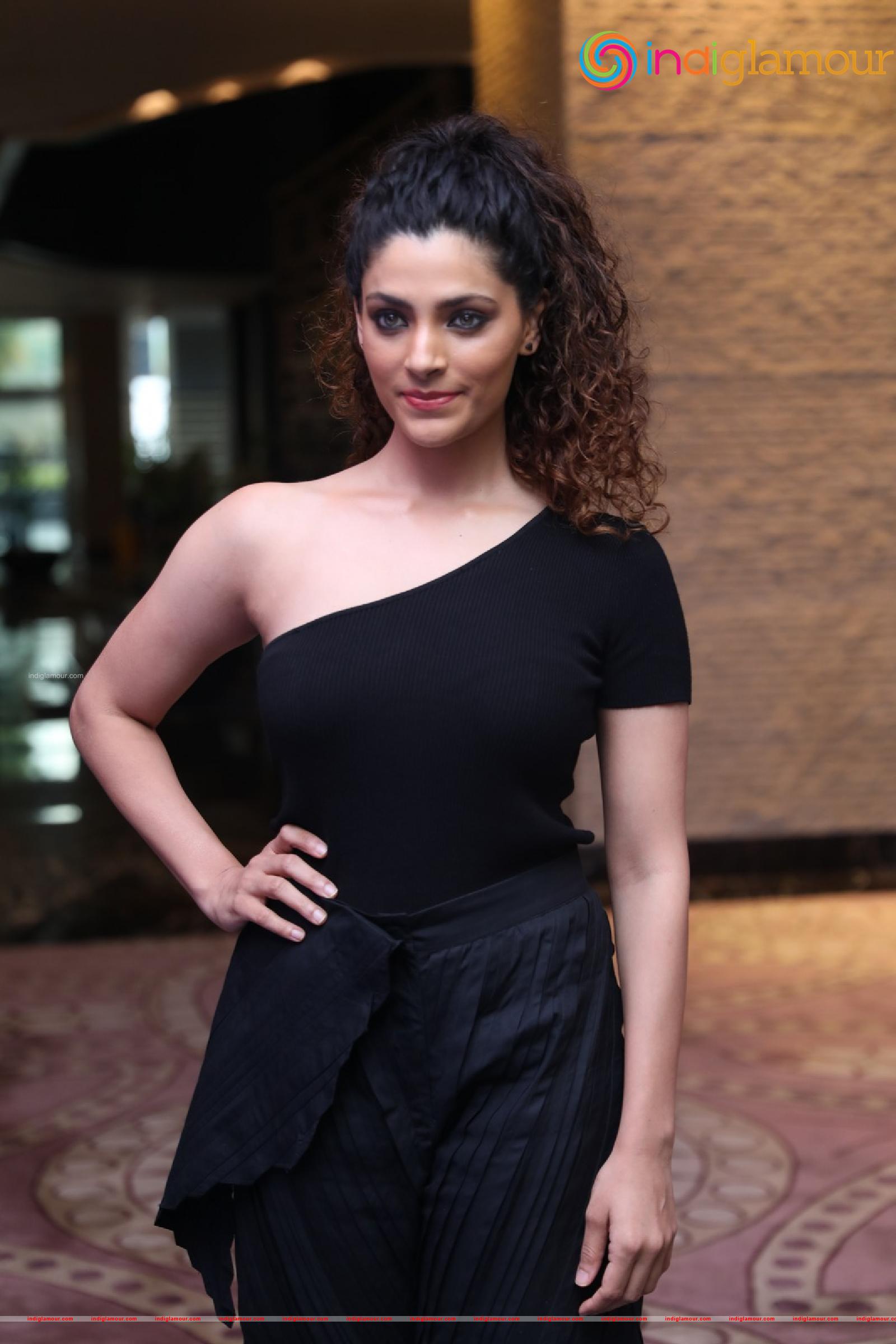 Saiyami Kher Actress hd photo