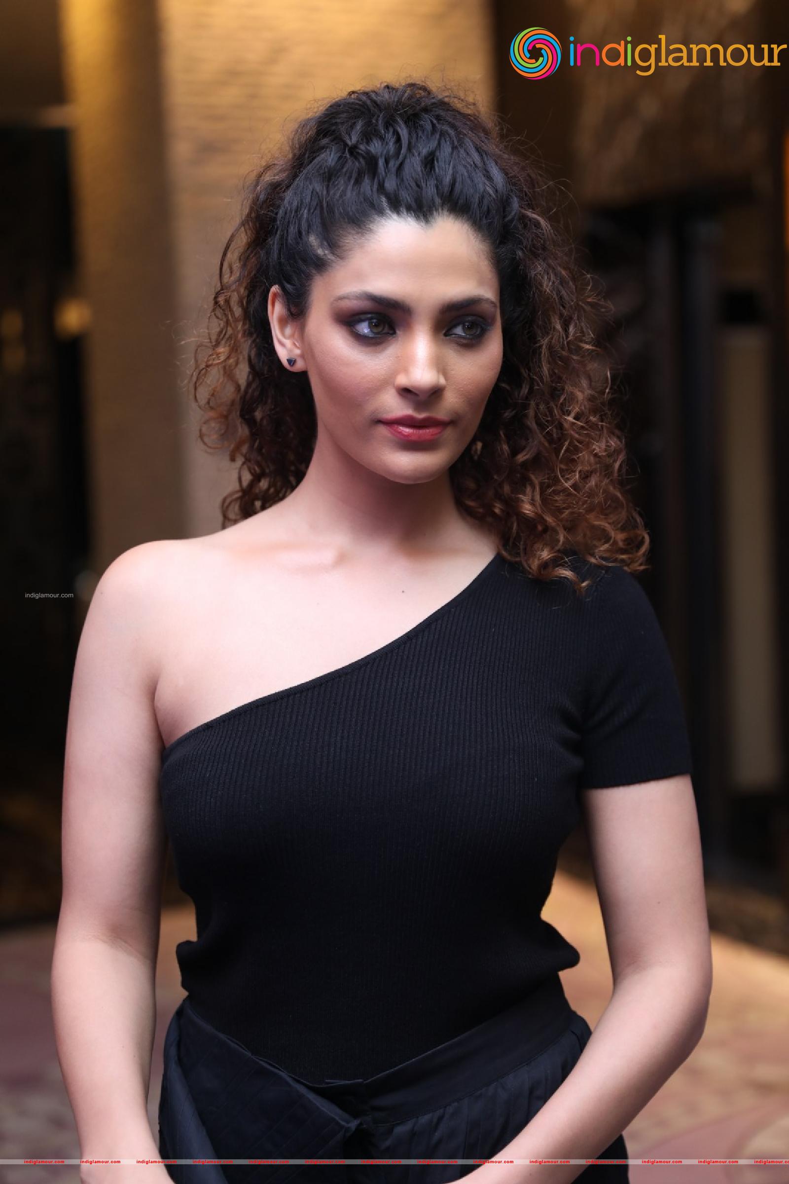 Saiyami Kher Actress hd photo