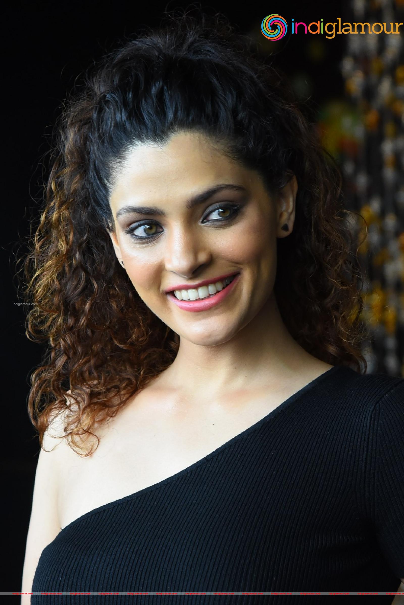 Saiyami Kher Actress hd photo
