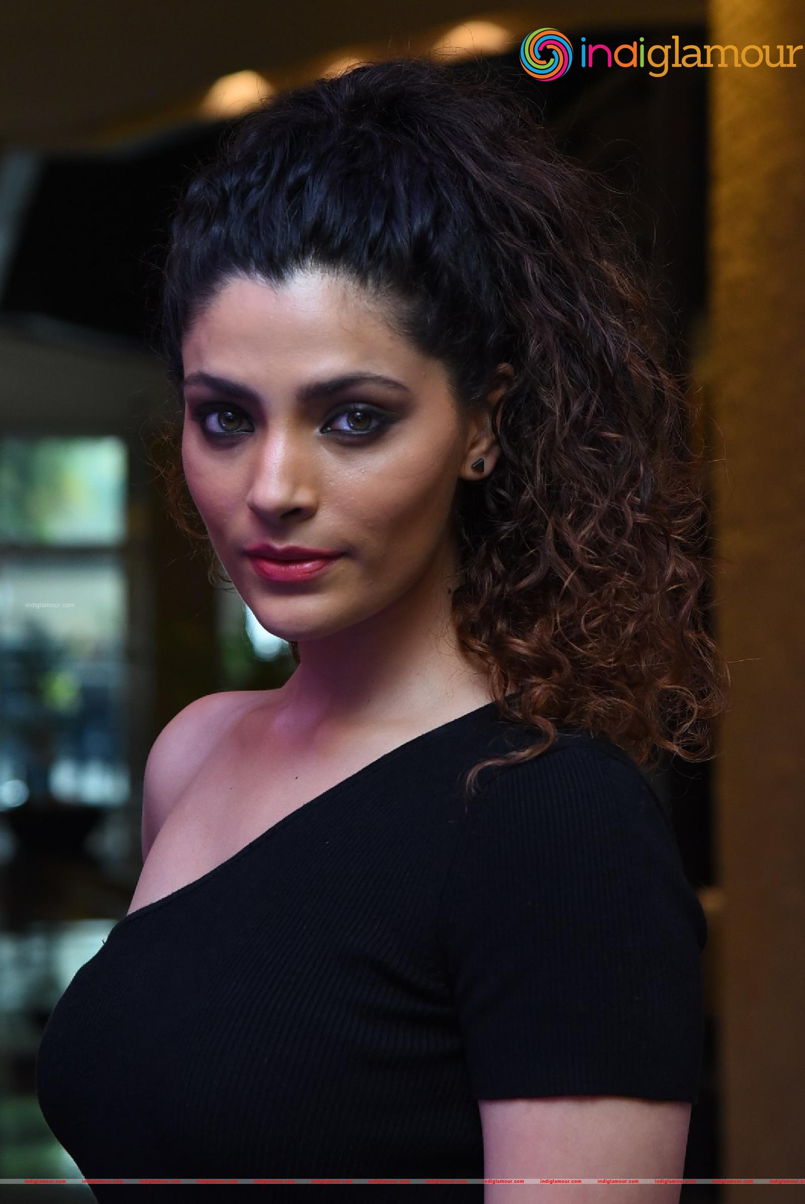 Saiyami Kher Actress hd photo