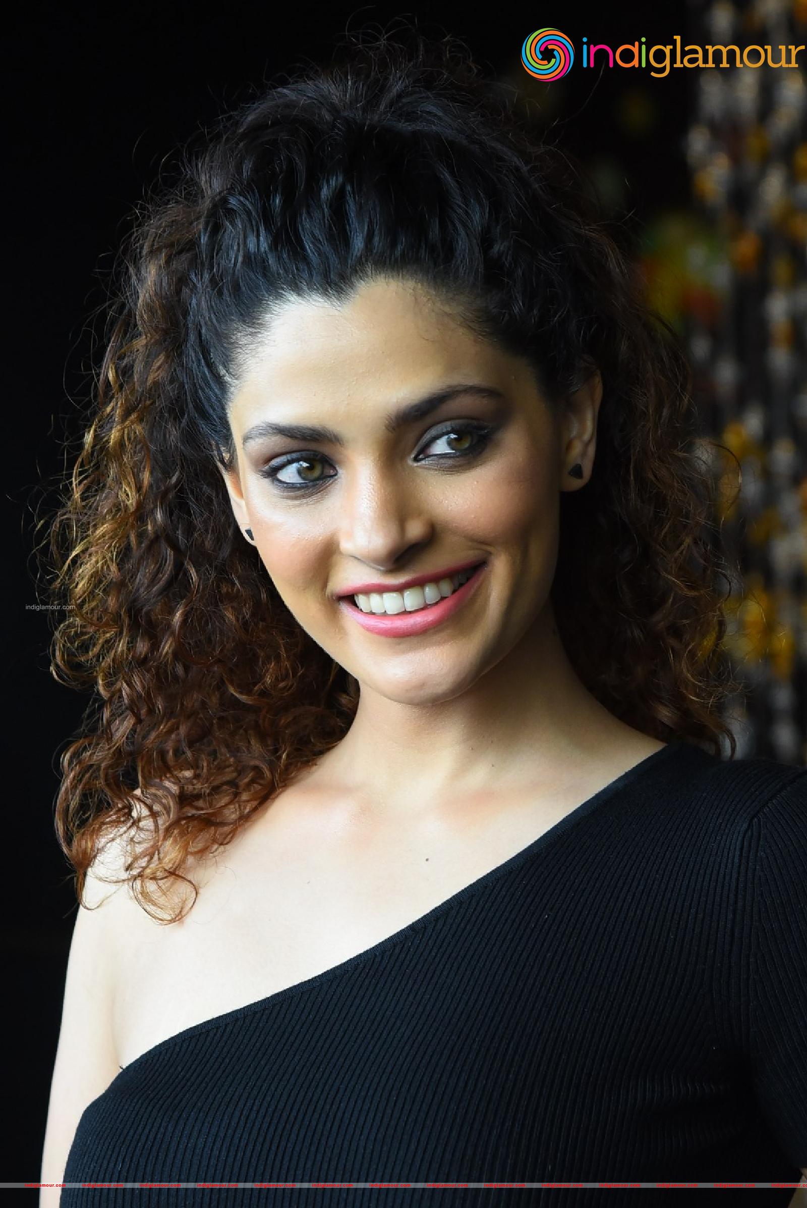 Saiyami Kher Actress hd photo