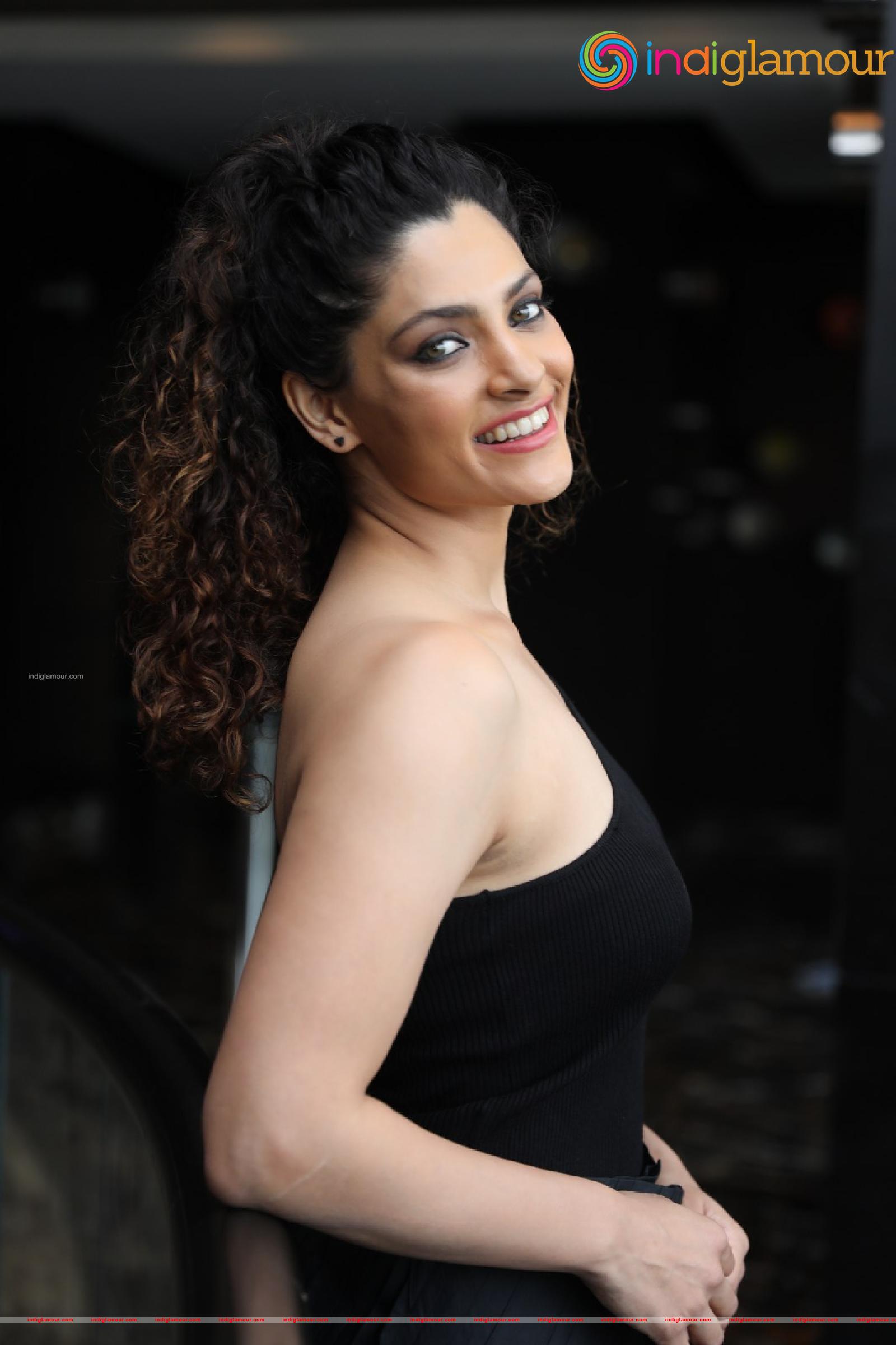 Saiyami Kher Actress hd photo
