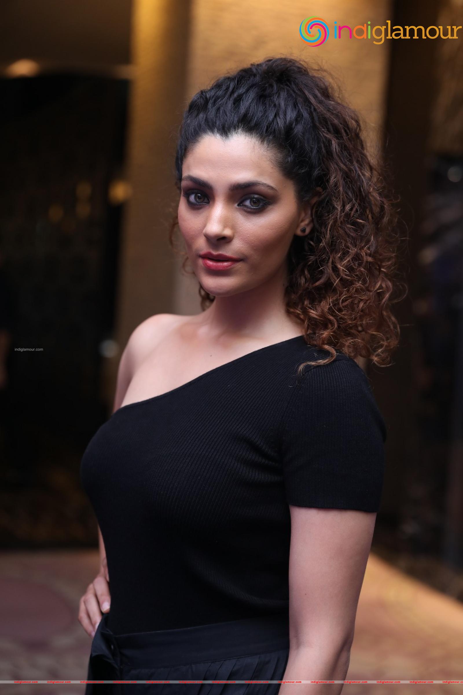 Saiyami Kher Actress hd photo