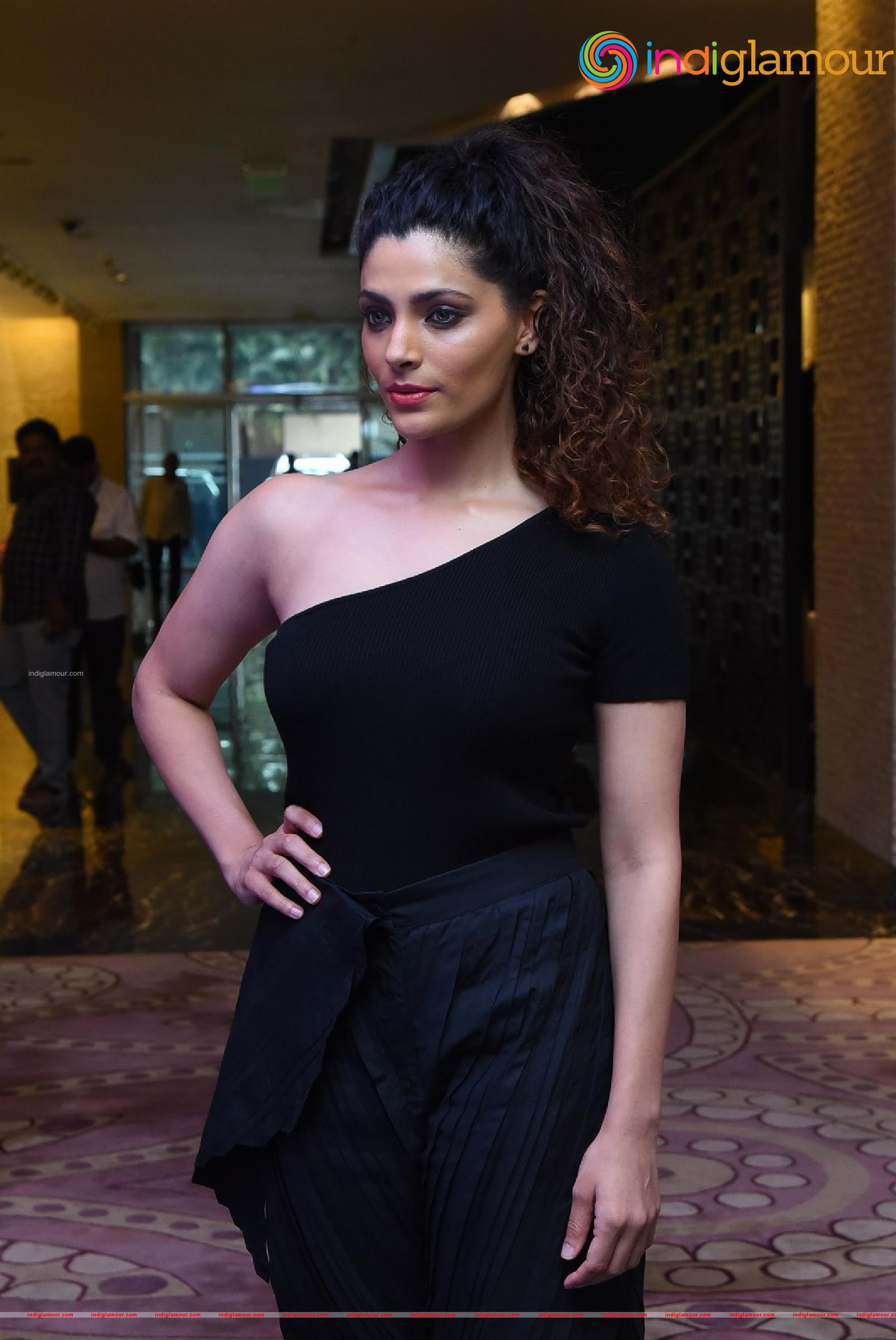 Saiyami Kher Actress hd photo