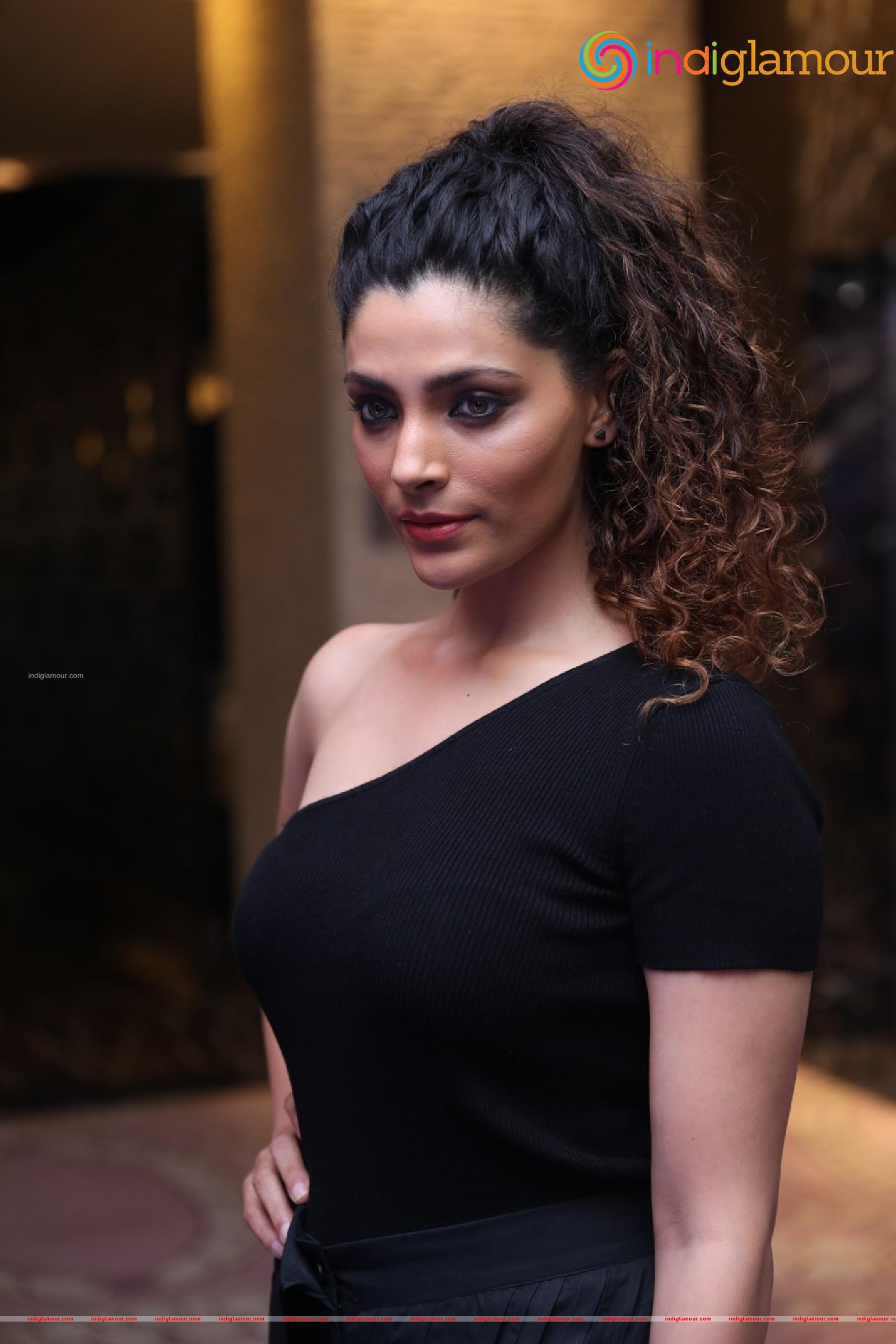 Saiyami Kher Actress hd photo