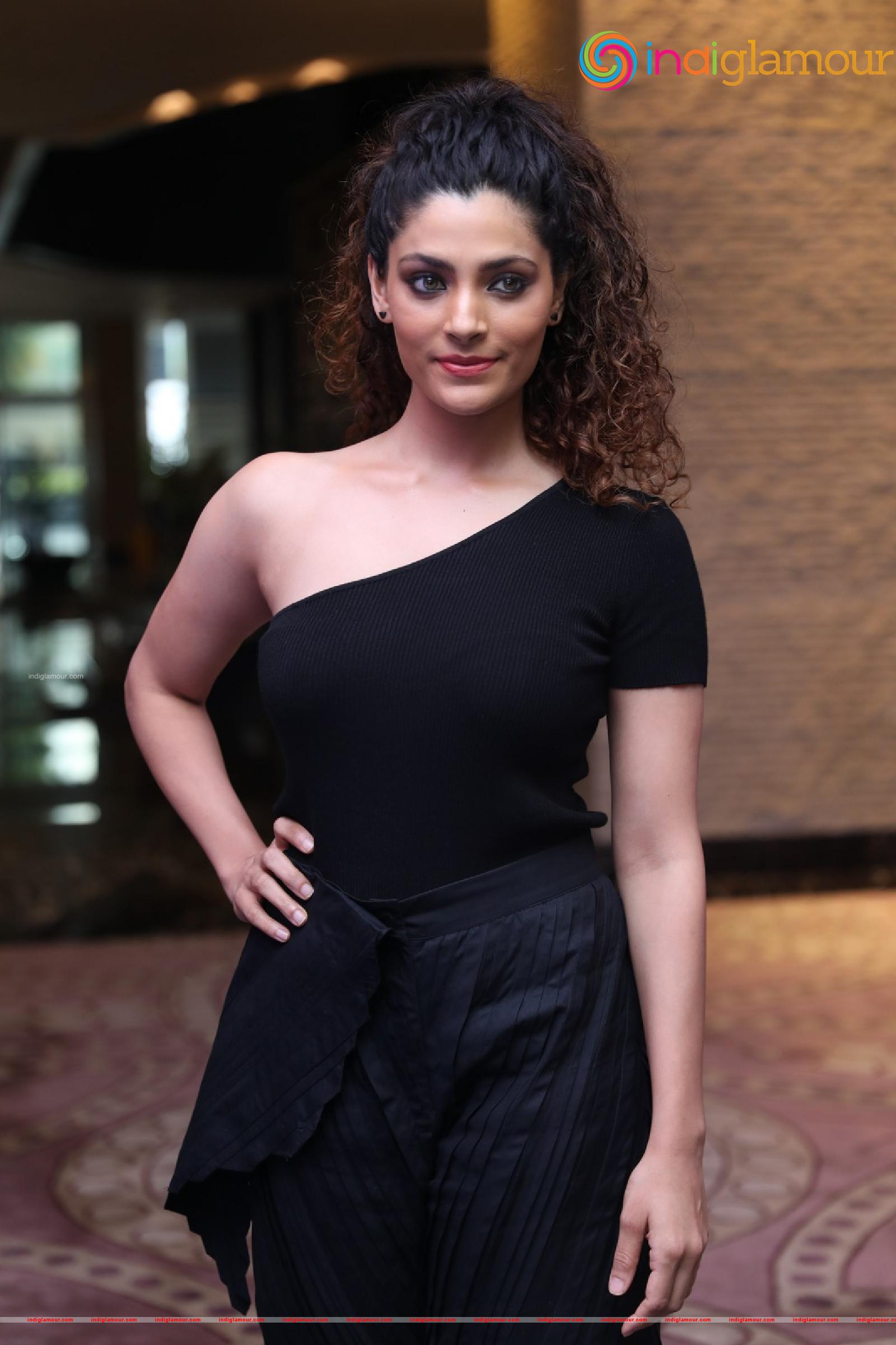 Saiyami Kher Actress hd photo