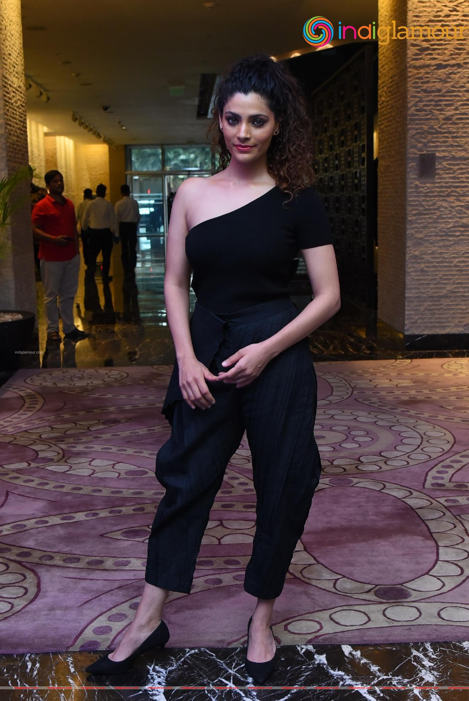 Saiyami Kher Actress hd photo
