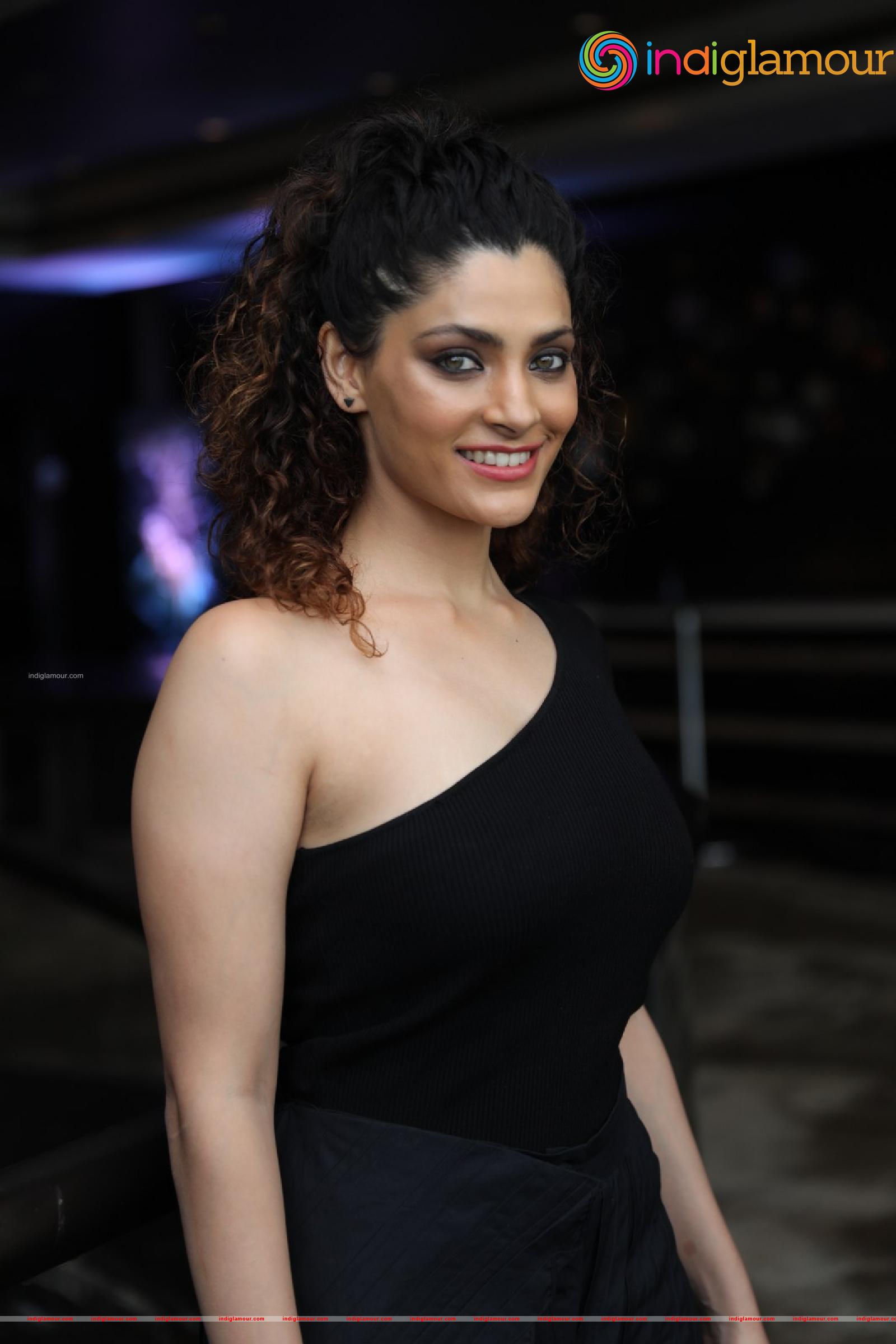 Saiyami Kher Actress hd photo