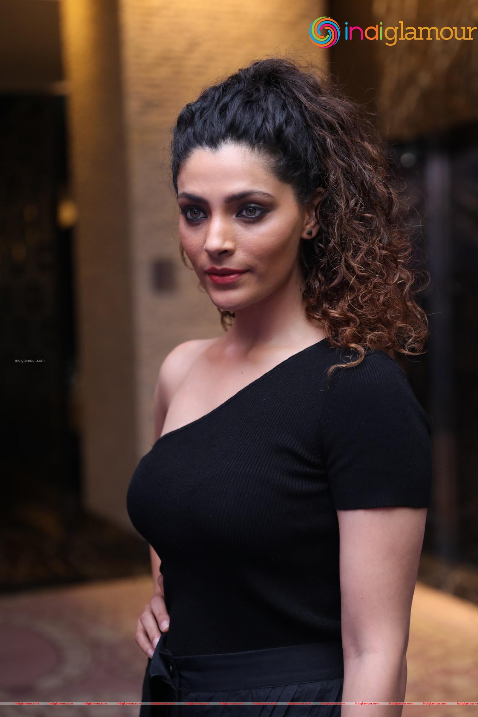 Saiyami Kher Actress hd photo