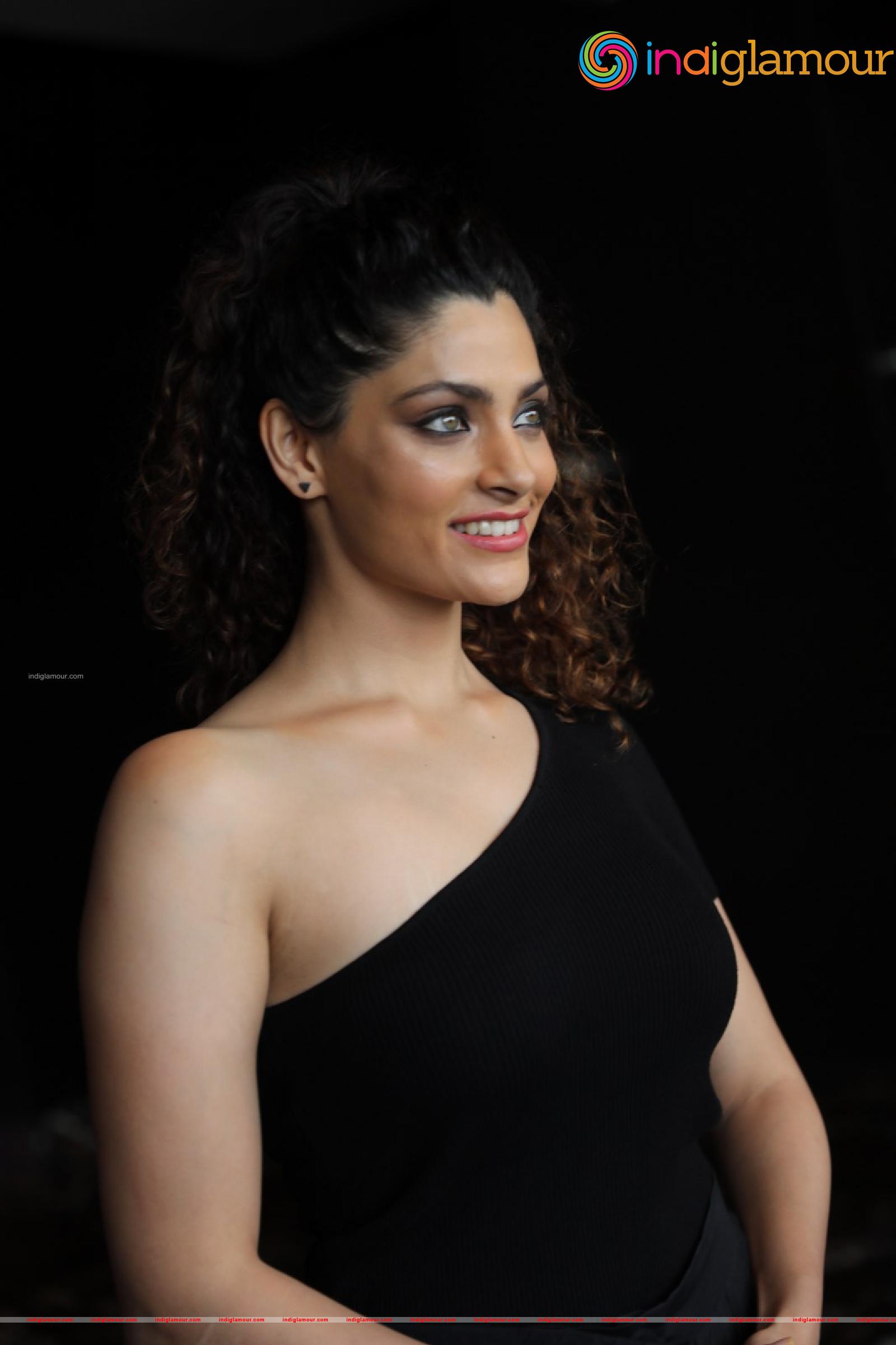 Saiyami Kher Actress hd photo