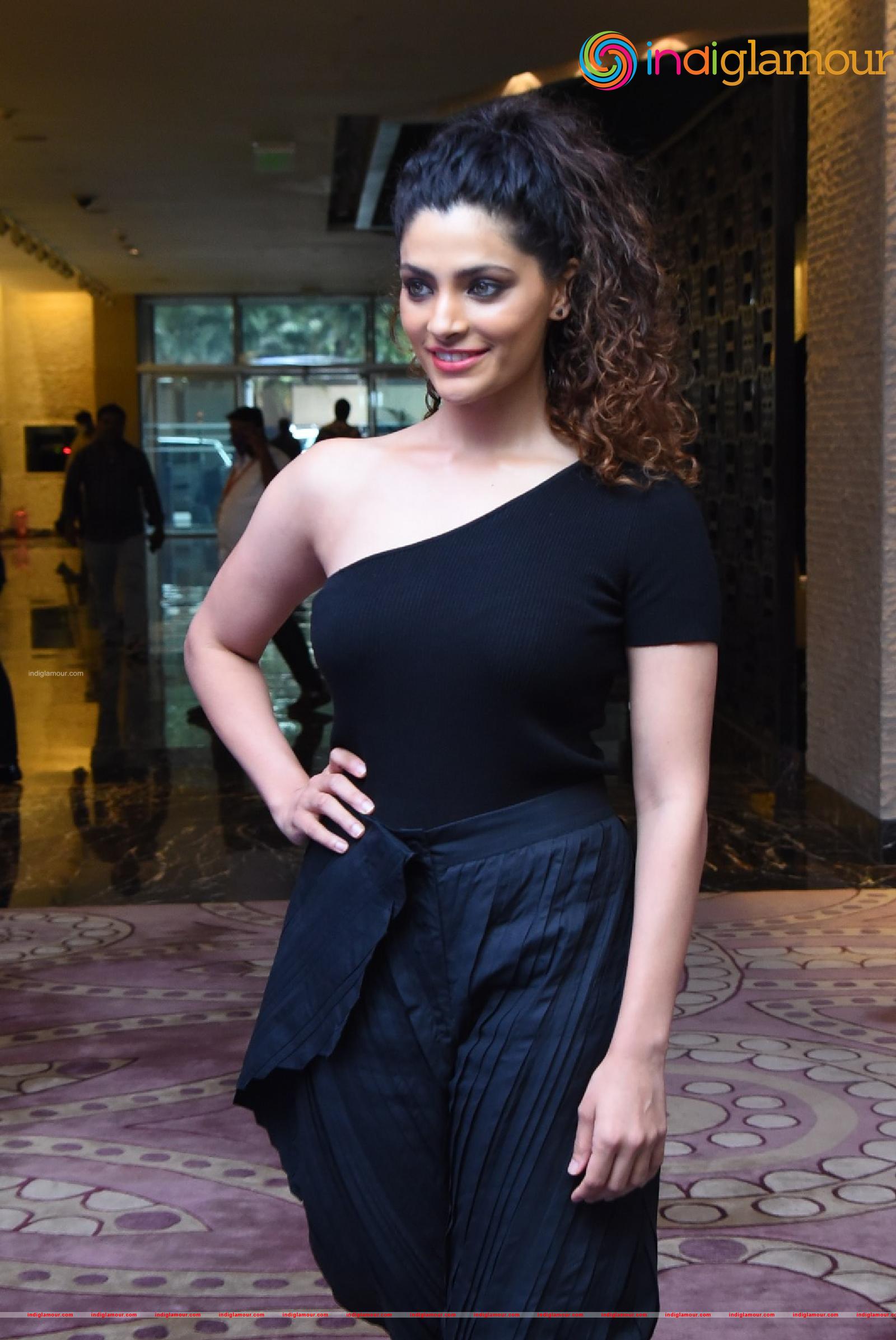 Saiyami Kher Actress hd photo
