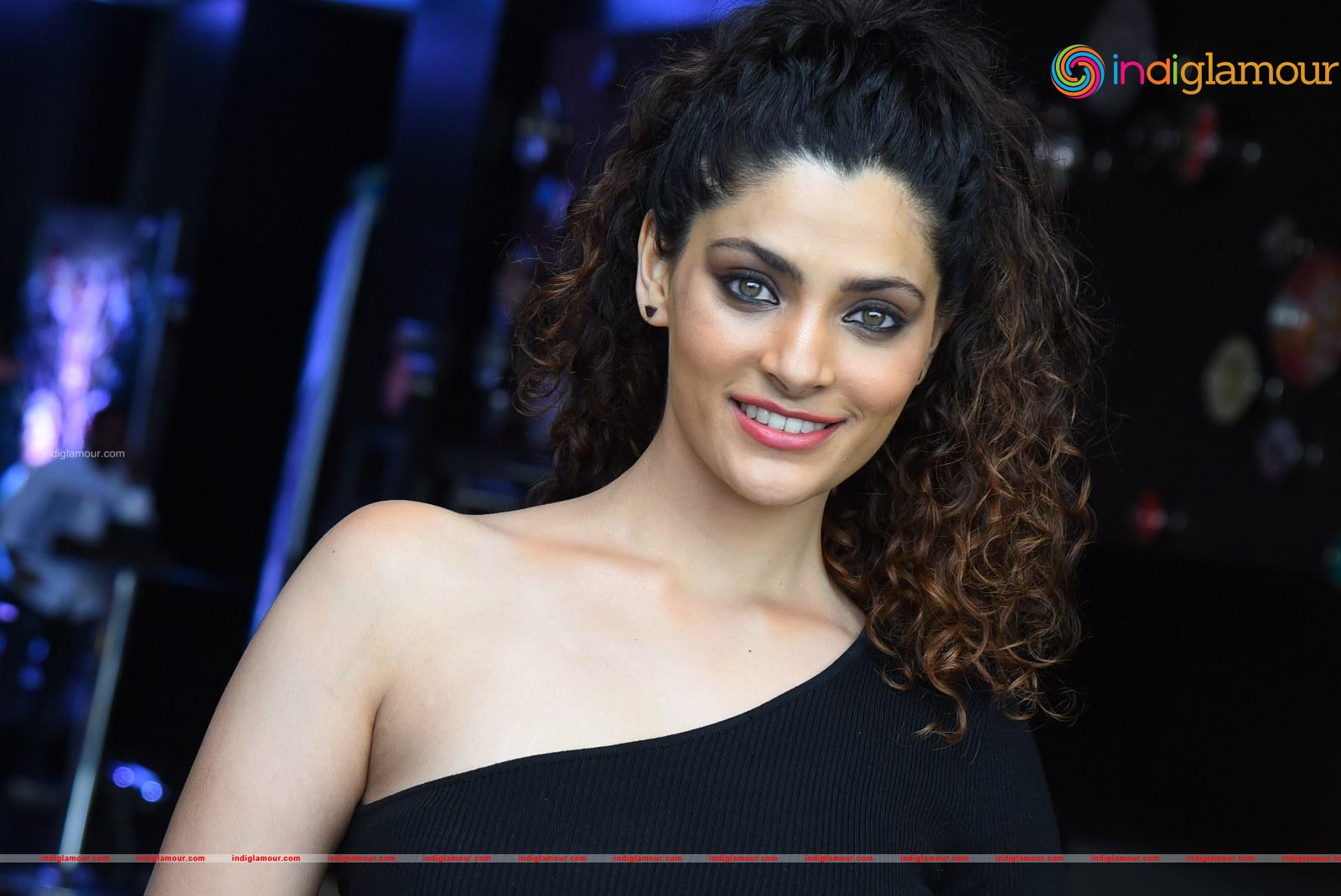 Saiyami Kher Actress hd photo