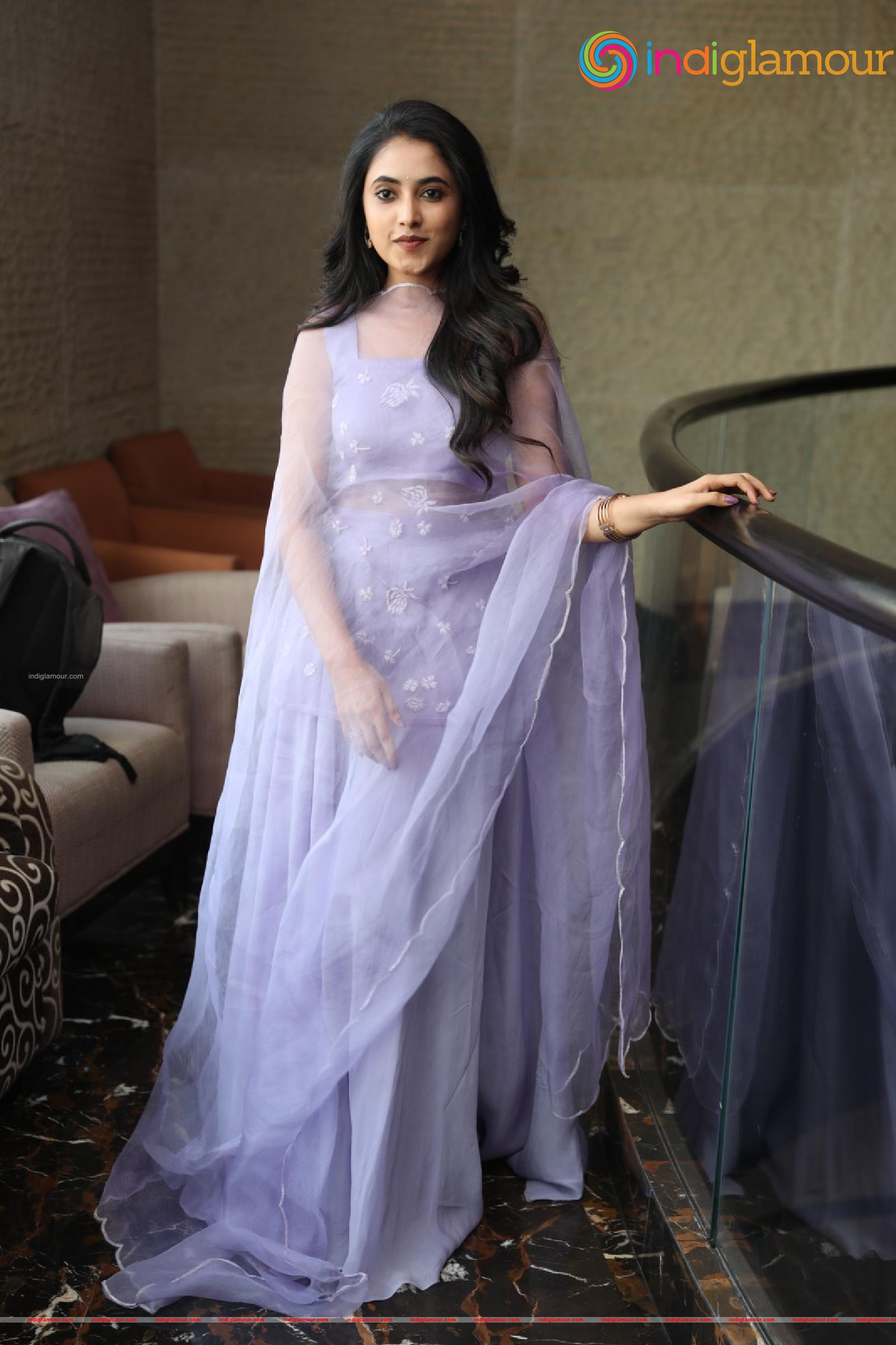 Priyanka Arul Mohan Actress hd photo