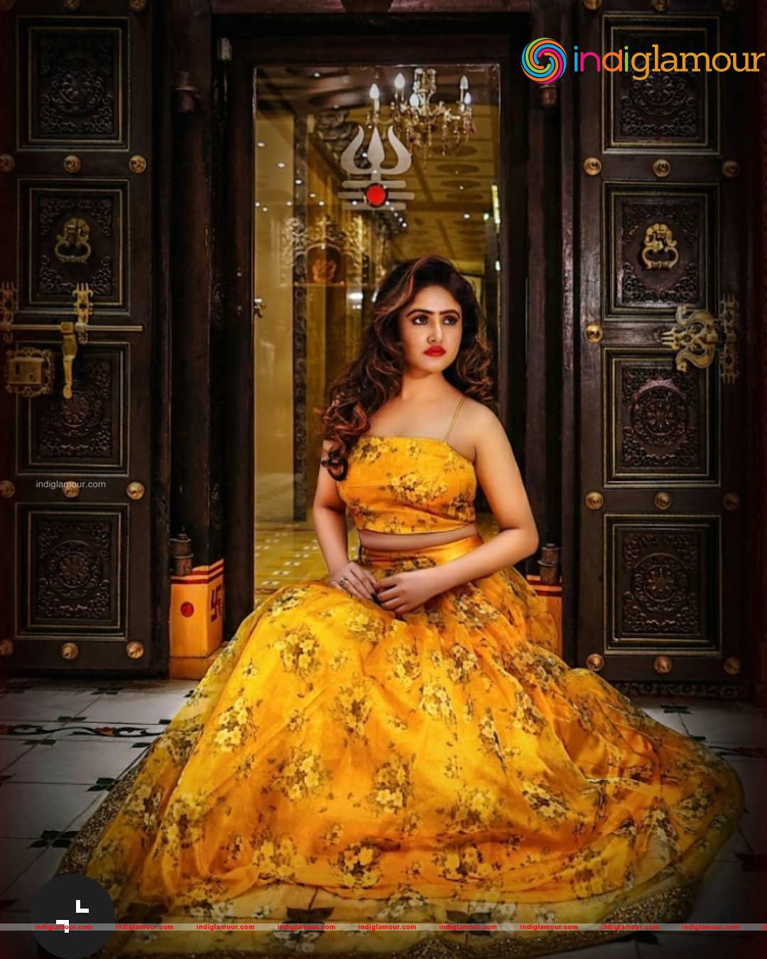 Sony Charishta Actress hd photo