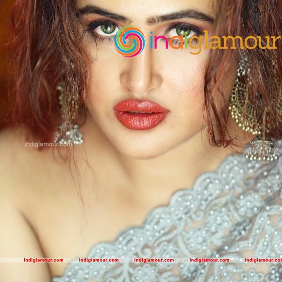 Sony Charishta Actress hd photo