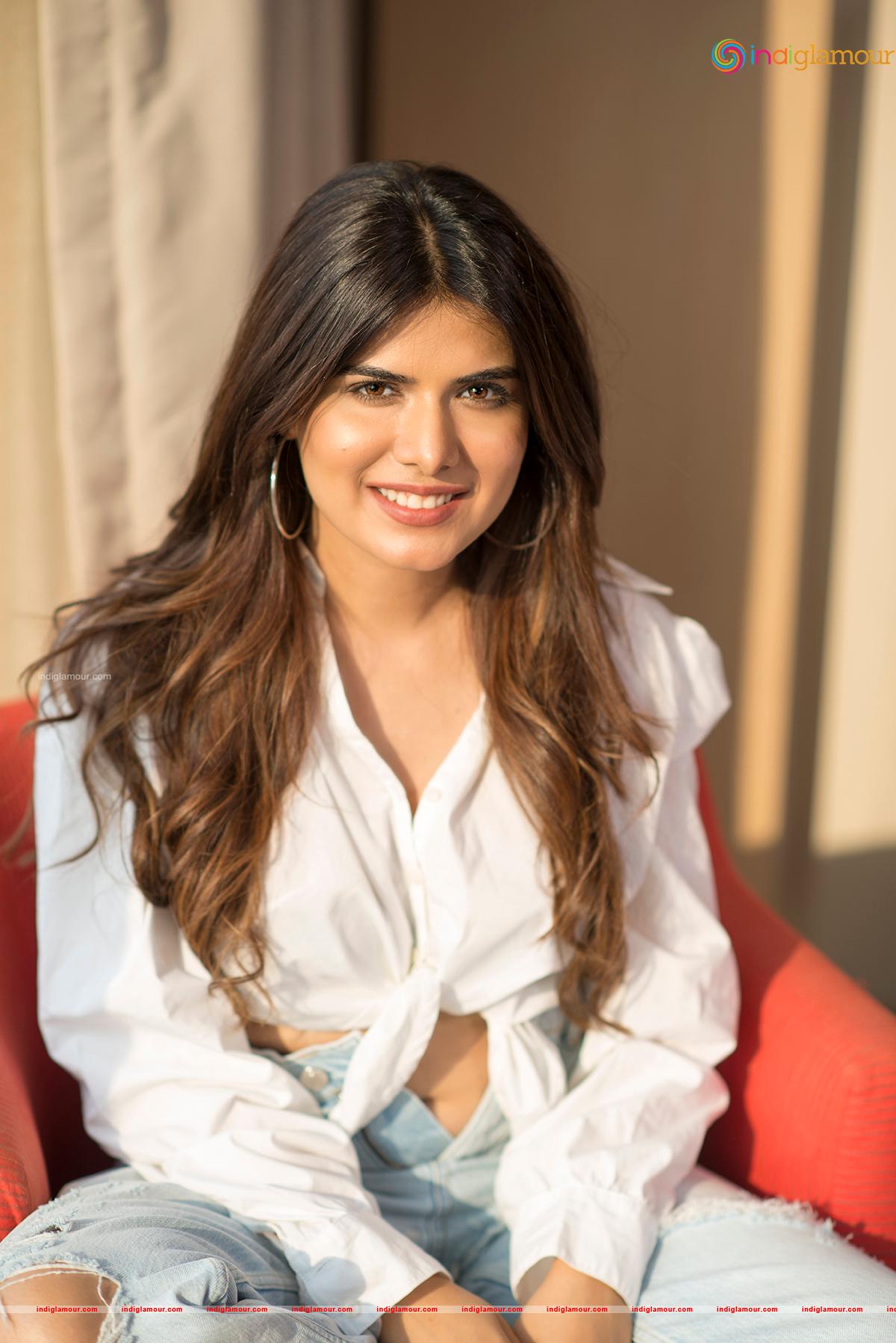 Twiinkle Saaj Actress hd photo