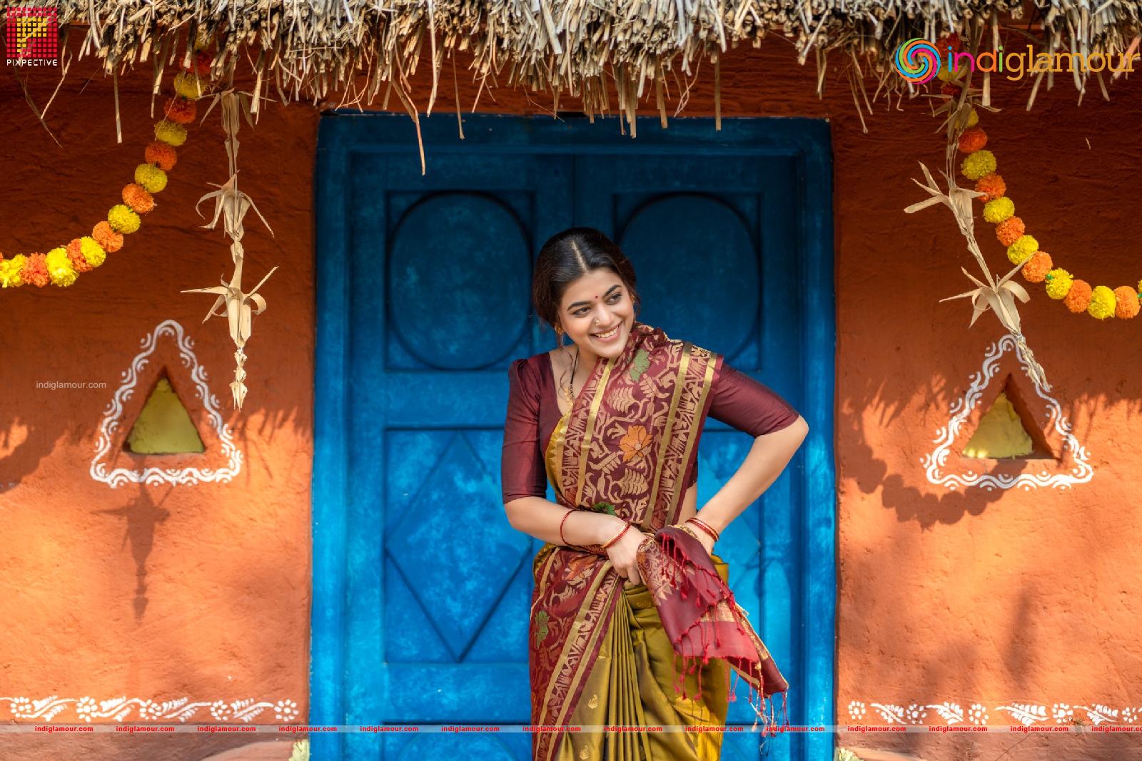 Yamini Bhaskar Actress hd photo