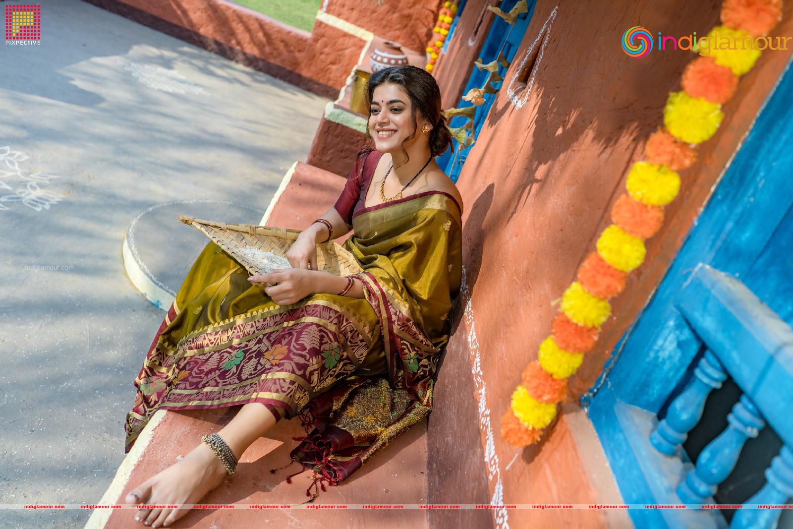 Yamini Bhaskar Actress hd photo