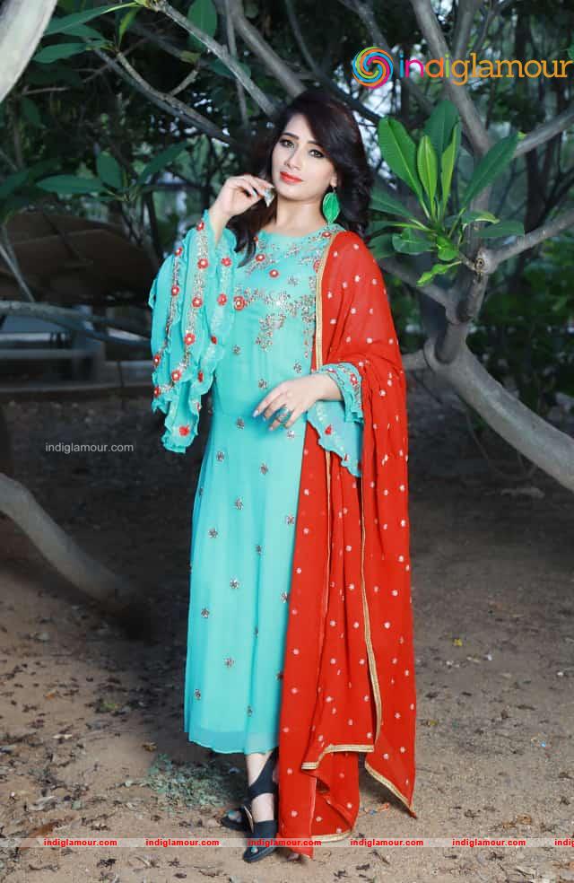 Sanjana Naidu Actress hd photo