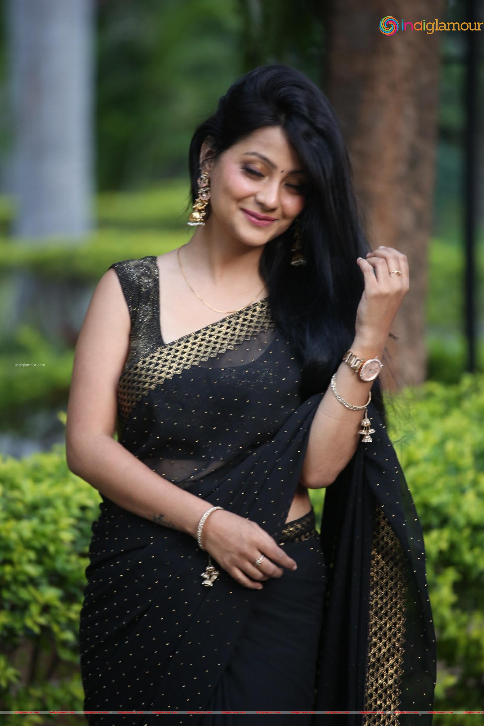 Shubhangi Pant Actress hd photo