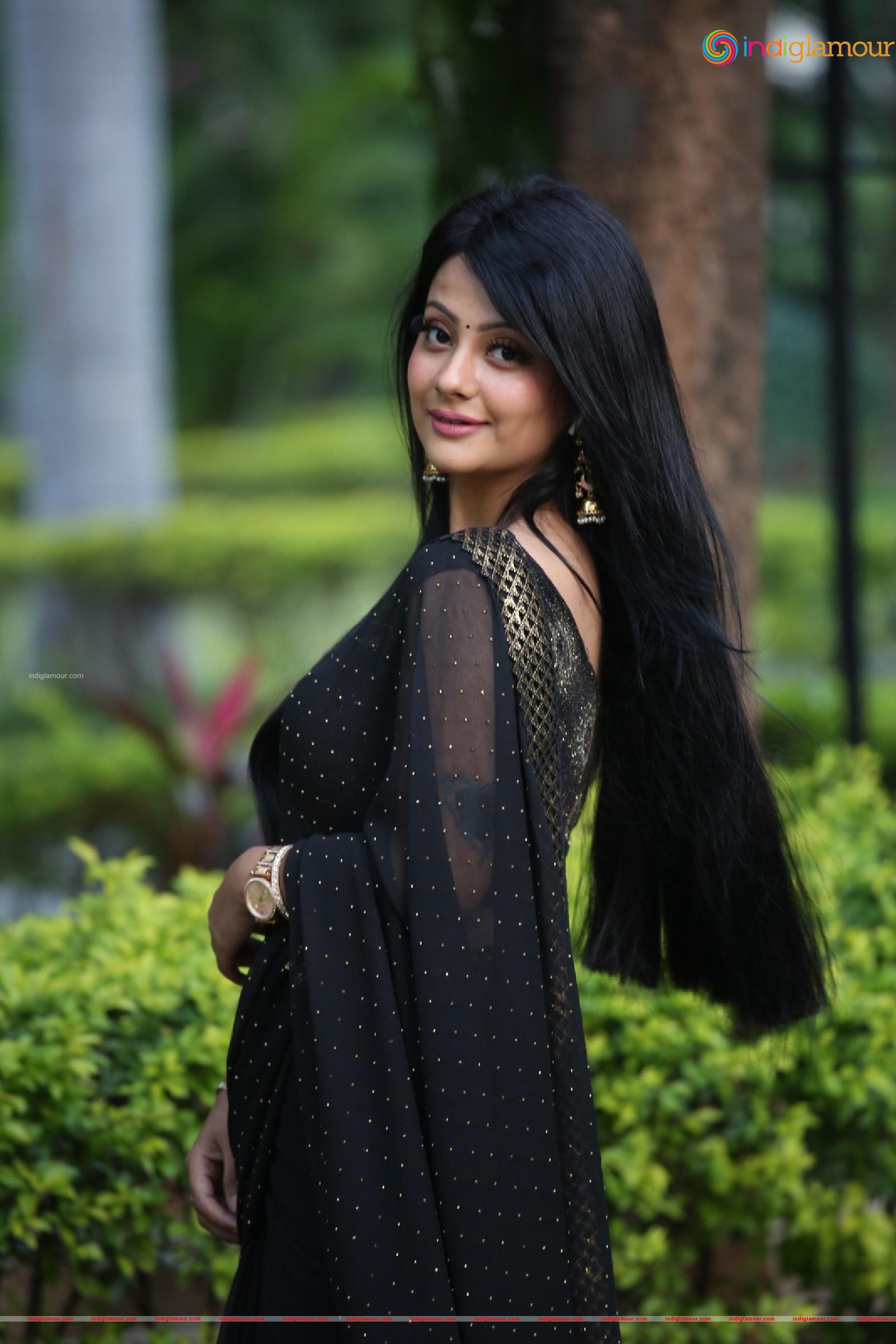Shubhangi Pant Actress hd photo