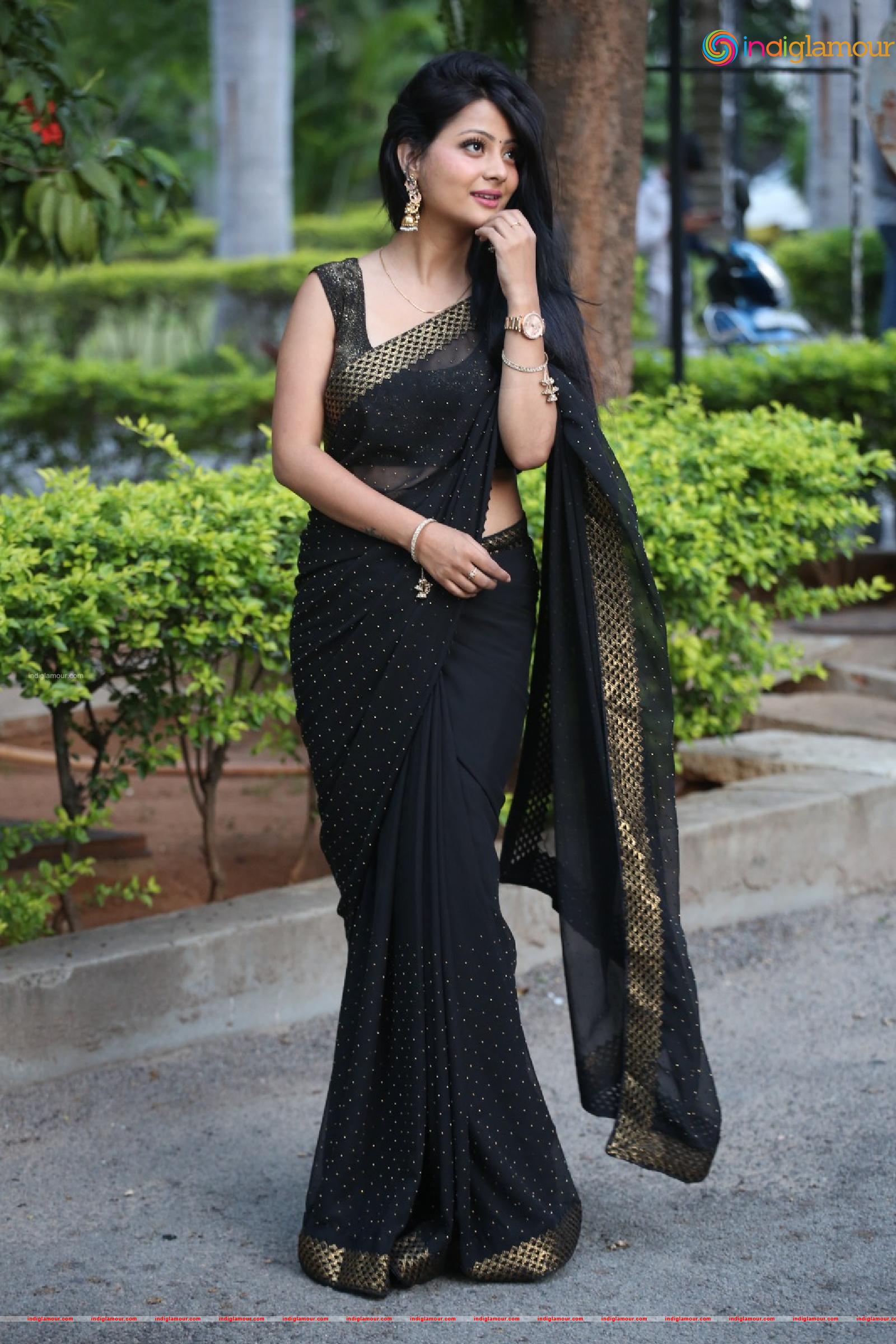 Shubhangi Pant Actress hd photo