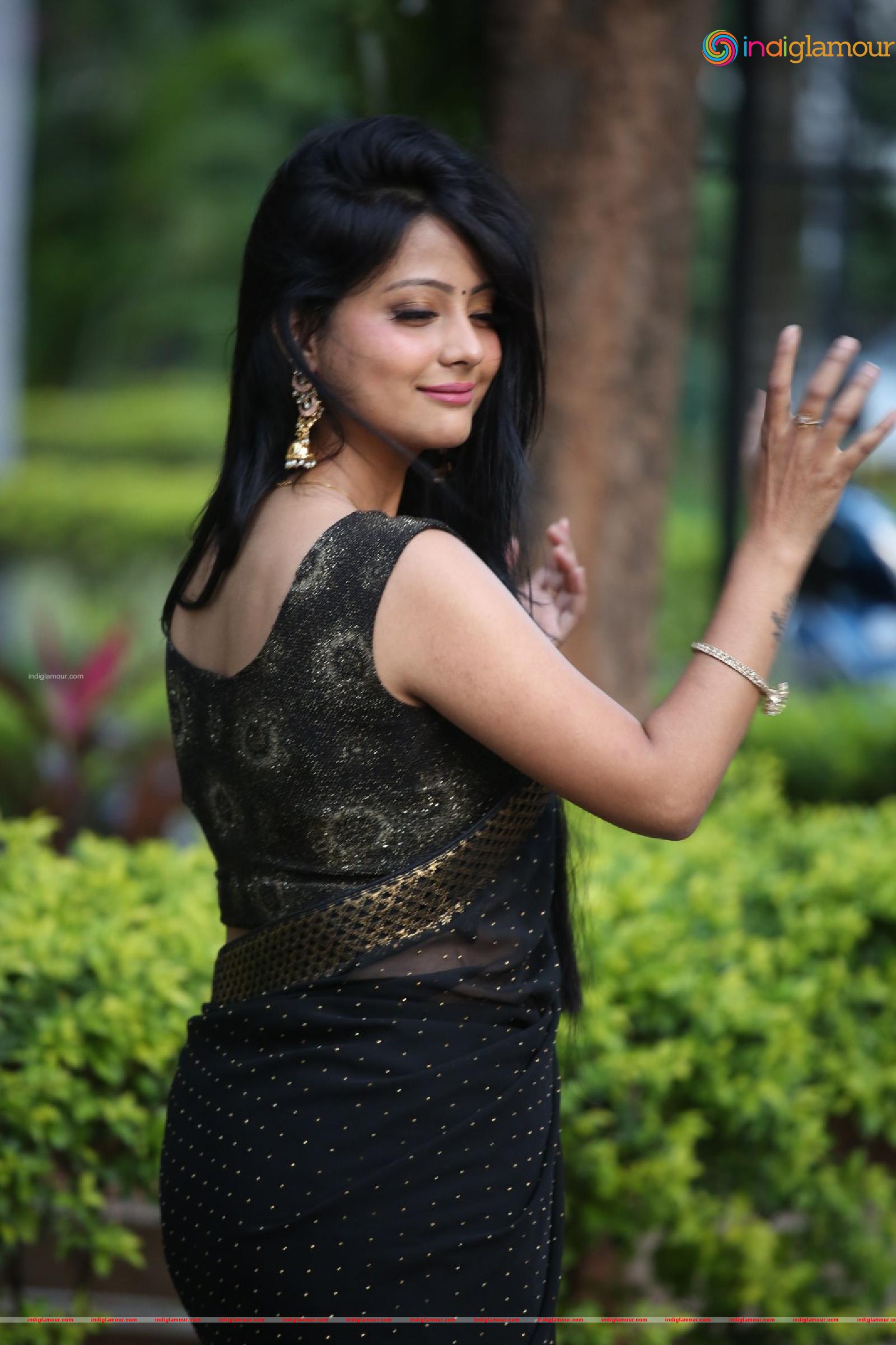Shubhangi Pant Actress hd photo
