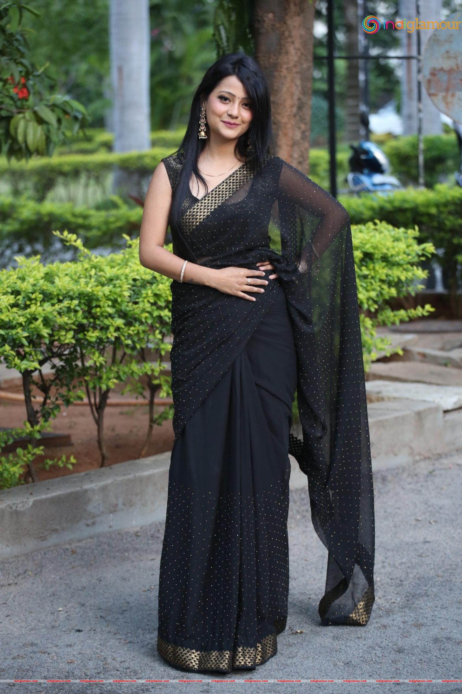 Shubhangi Pant Actress hd photo