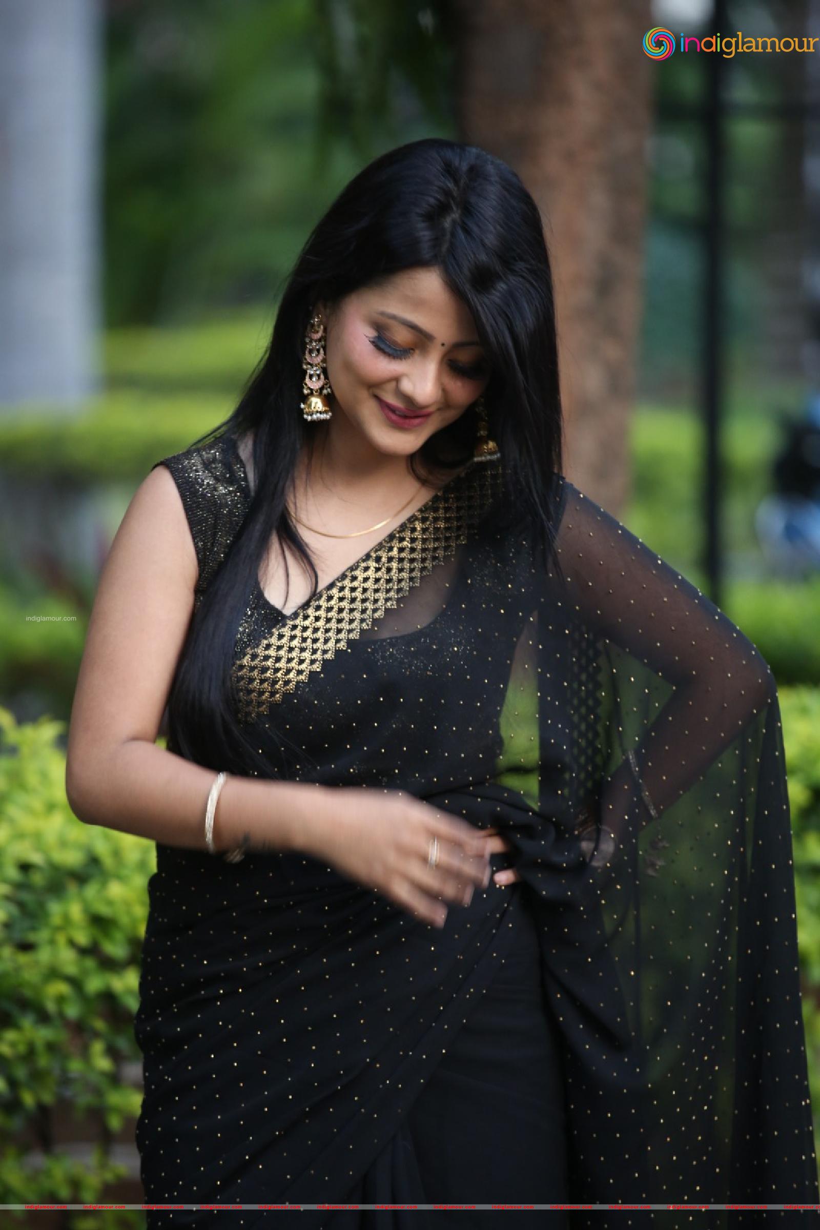 Shubhangi Pant Actress hd photo