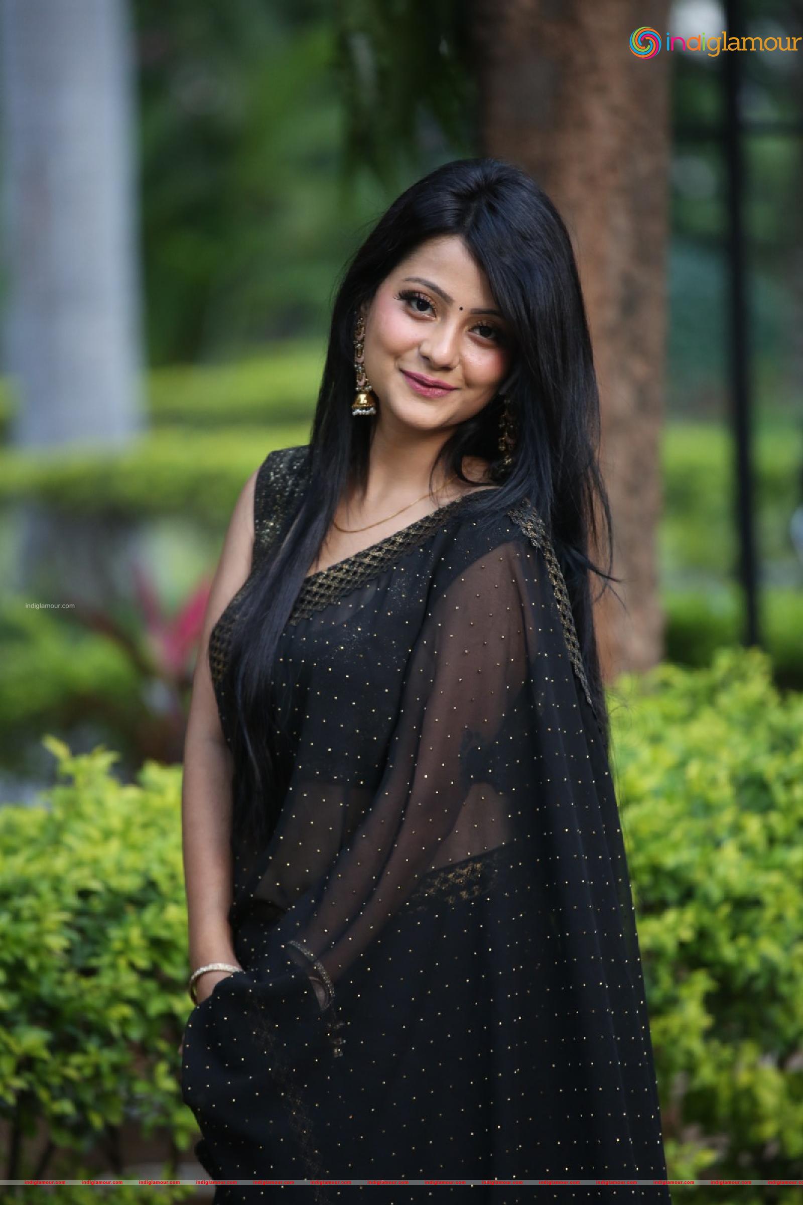 Shubhangi Pant Actress hd photo