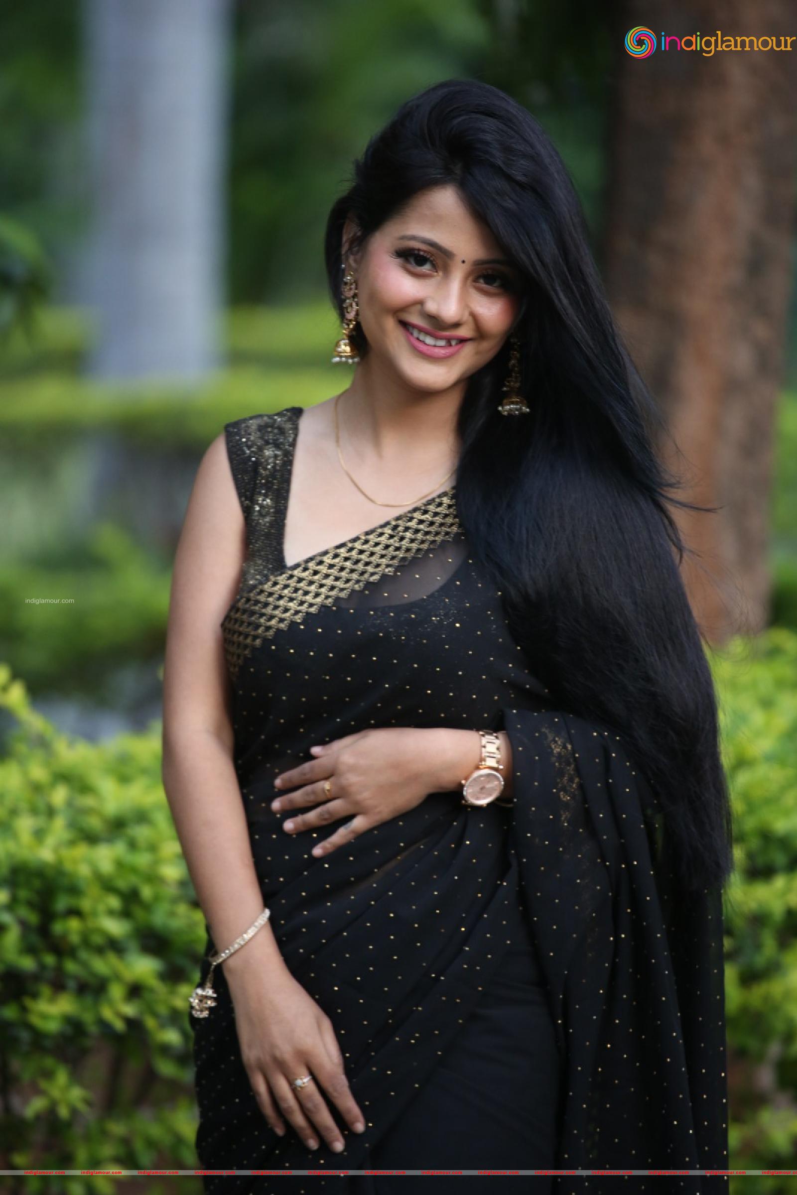 Shubhangi Pant Actress hd photo