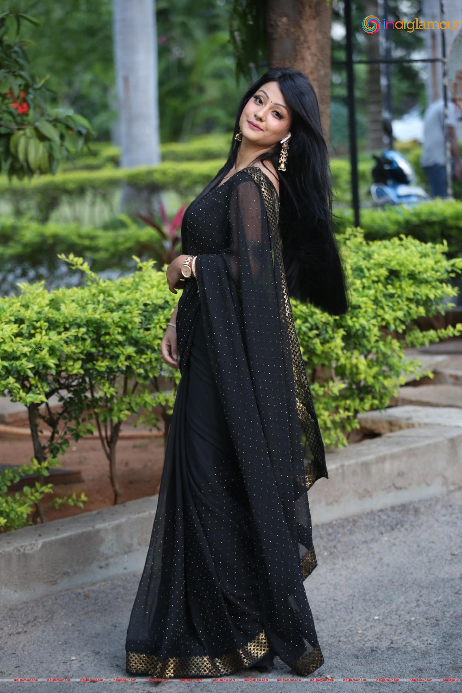 Shubhangi Pant Actress hd photo