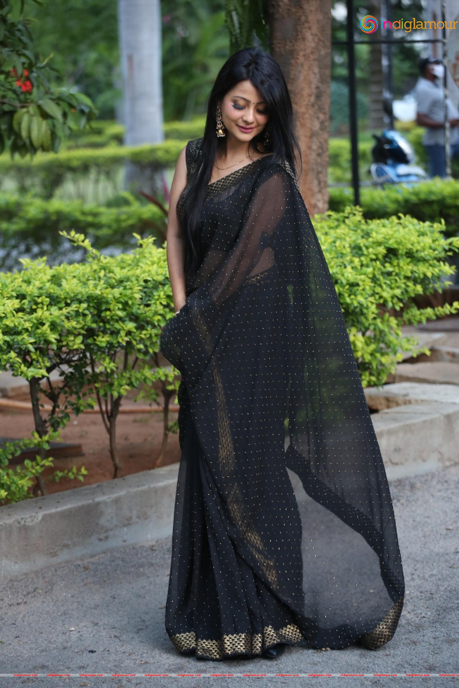 Shubhangi Pant Actress hd photo