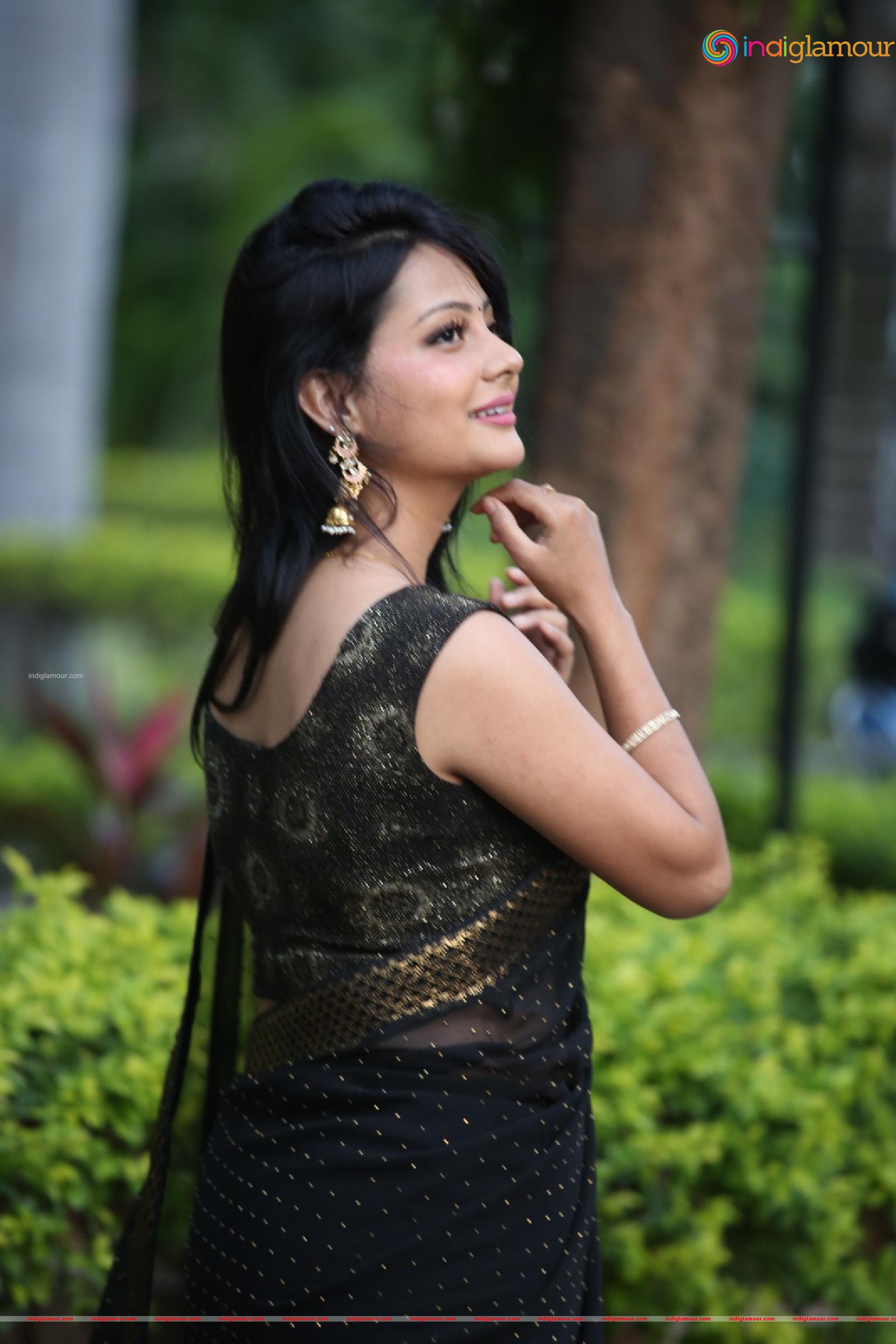 Shubhangi Pant Actress hd photo