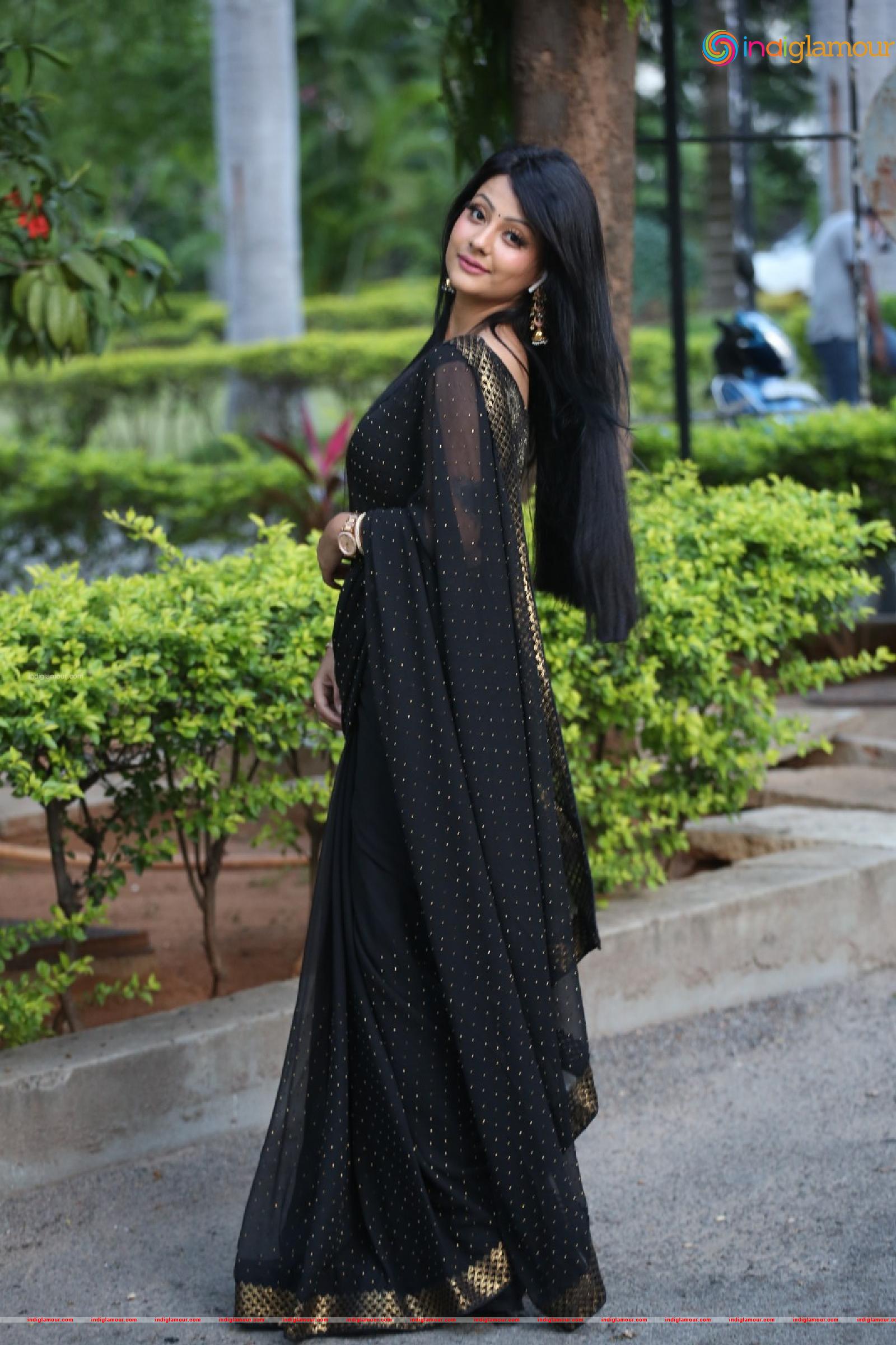 Shubhangi Pant Actress hd photo