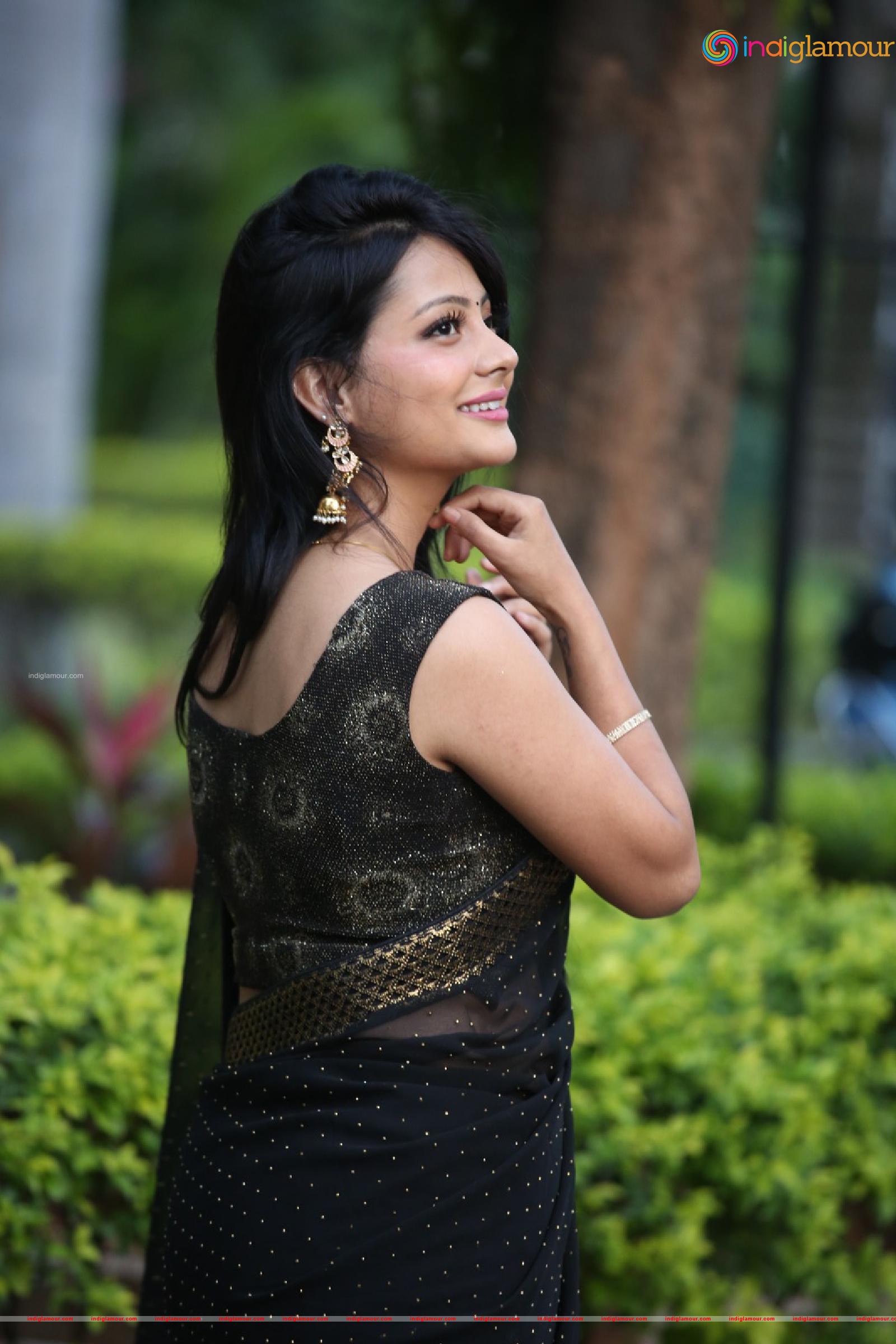 Shubhangi Pant Actress hd photo