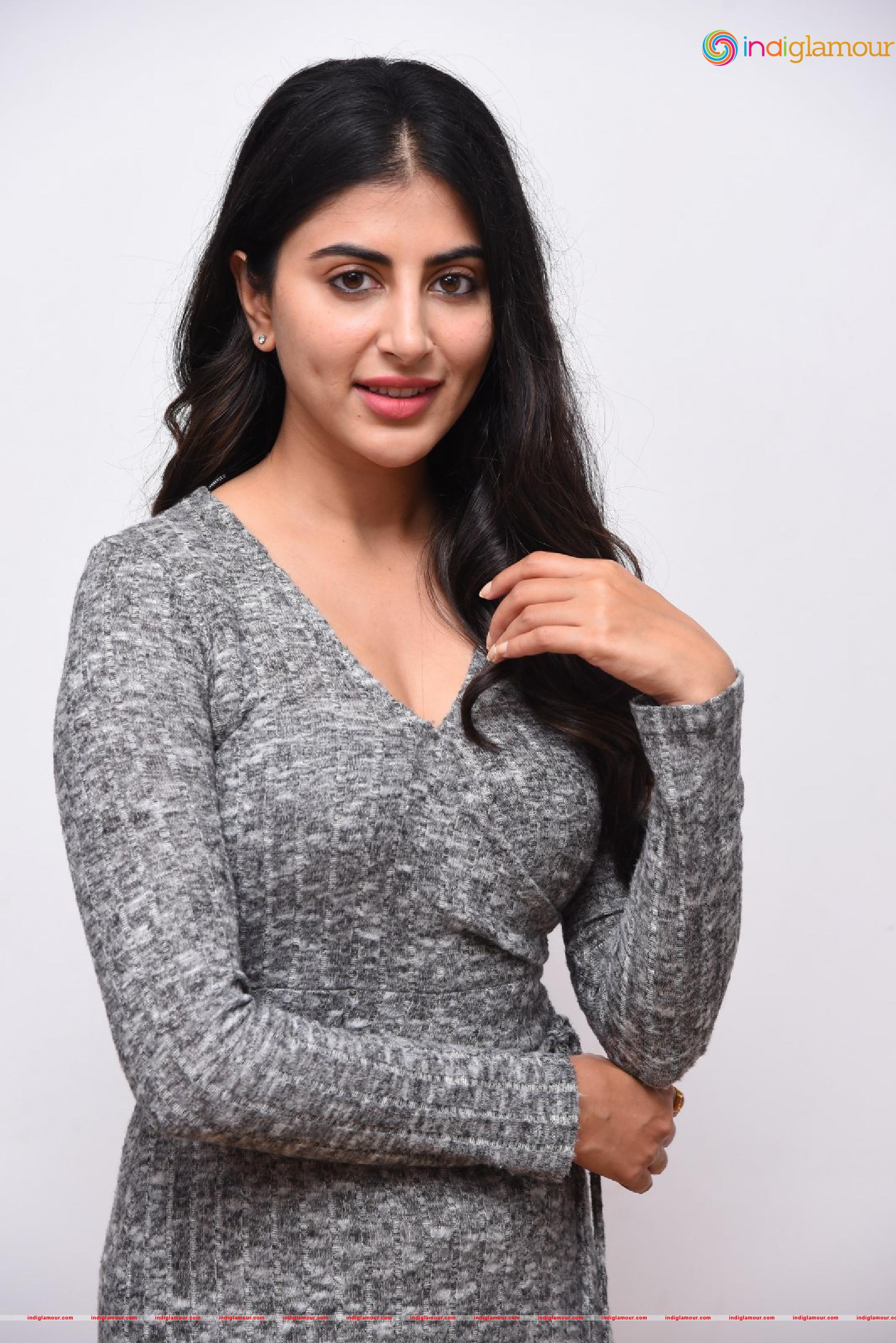Shwetha Awasti Actress hd photo