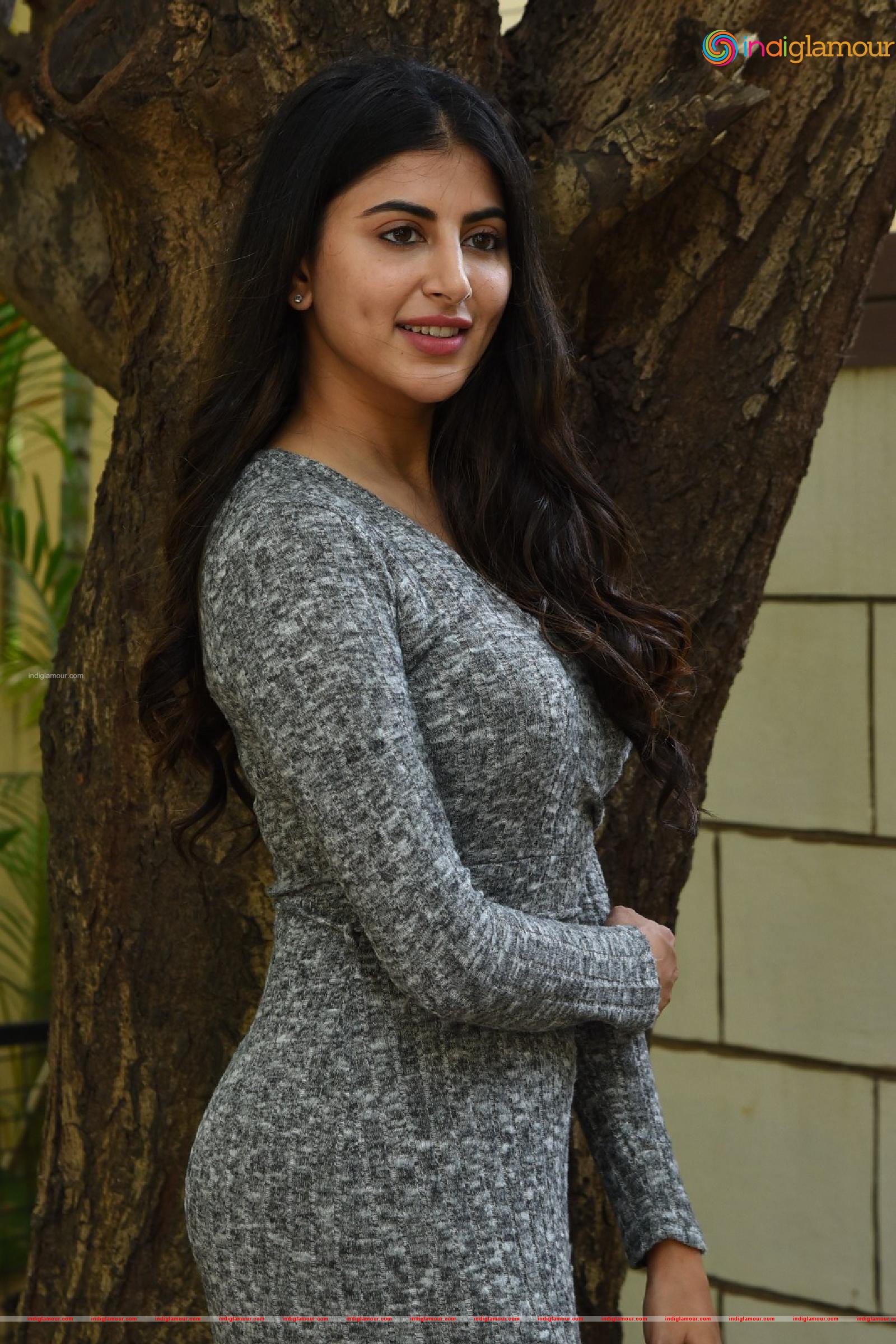 Shwetha Awasti Actress hd photo