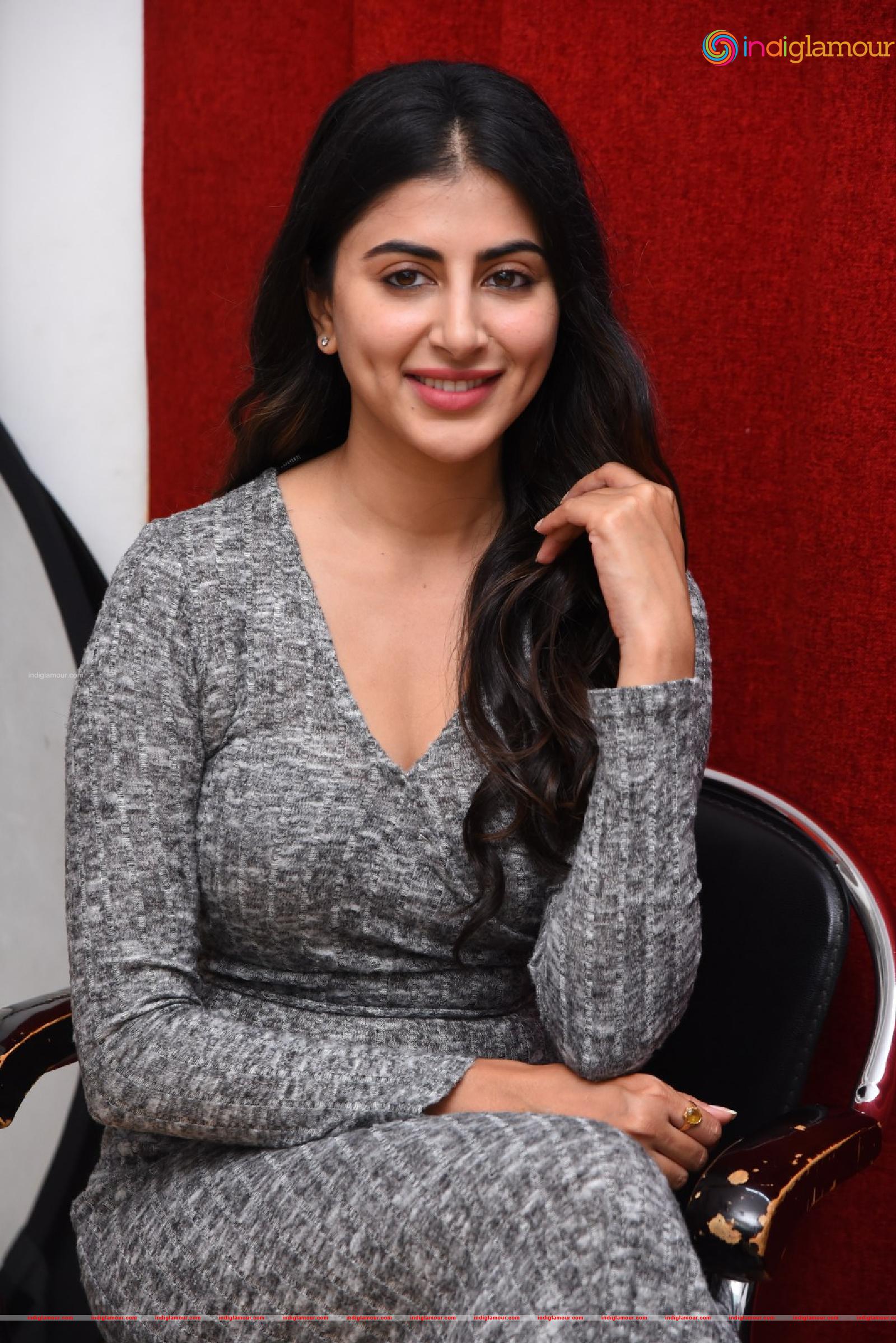Shwetha Awasti Actress hd photo