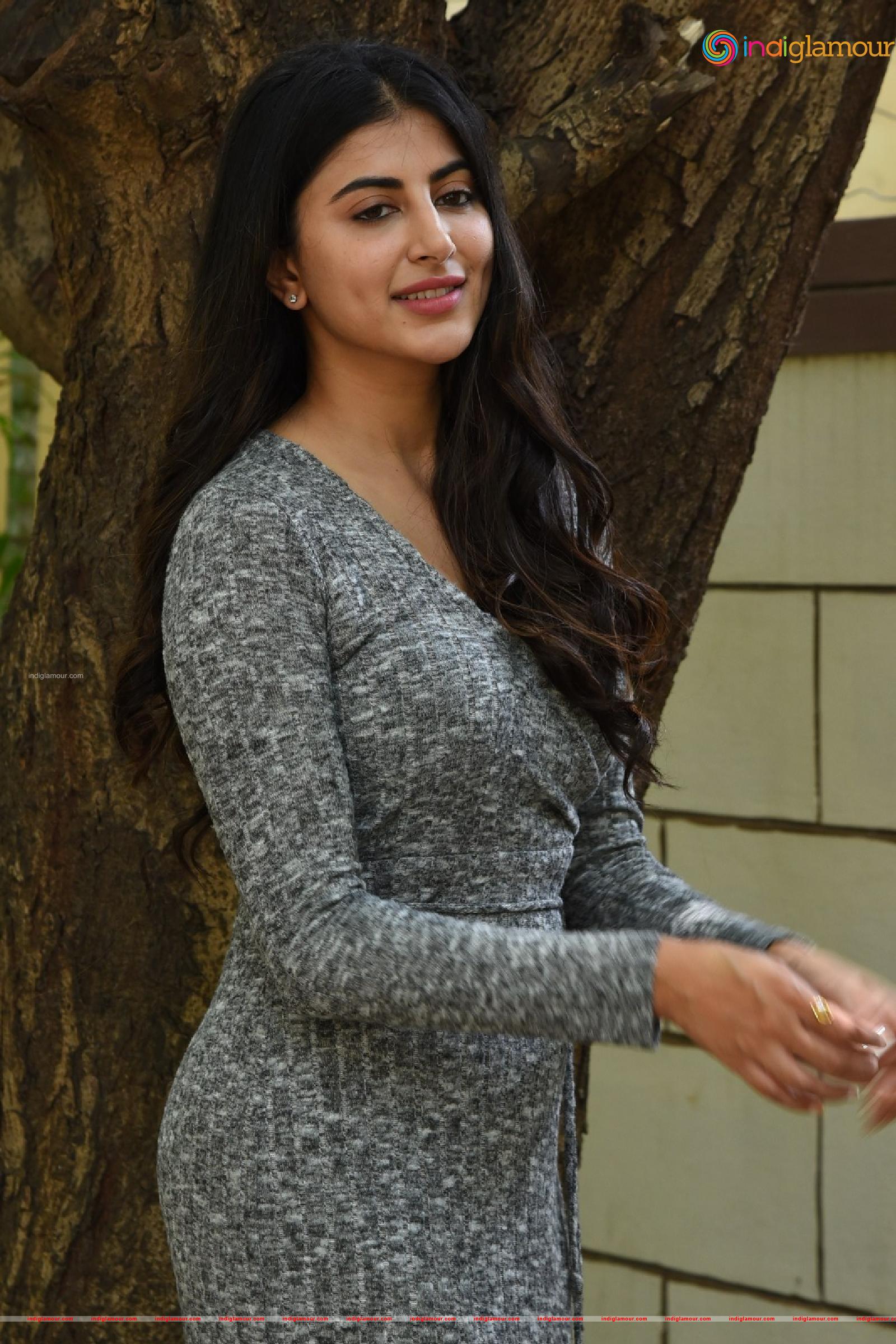 Shwetha Awasti Actress hd photo