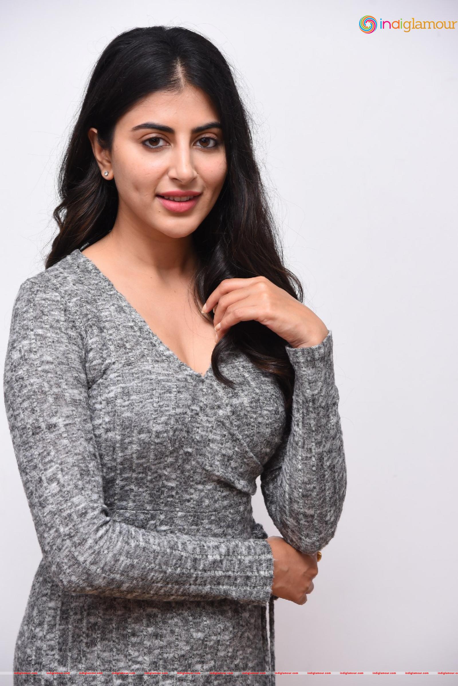 Shwetha Awasti Actress hd photo